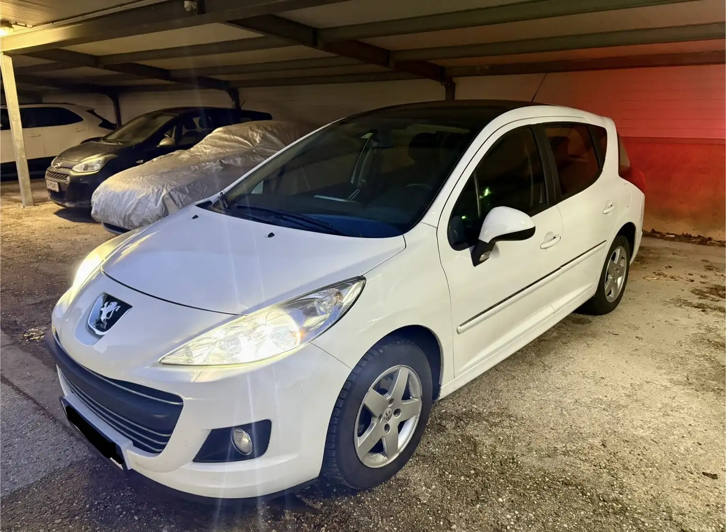 Peugeot 207 SW Ö3 Edition Sondermodell 1,4 16VVTi - 1