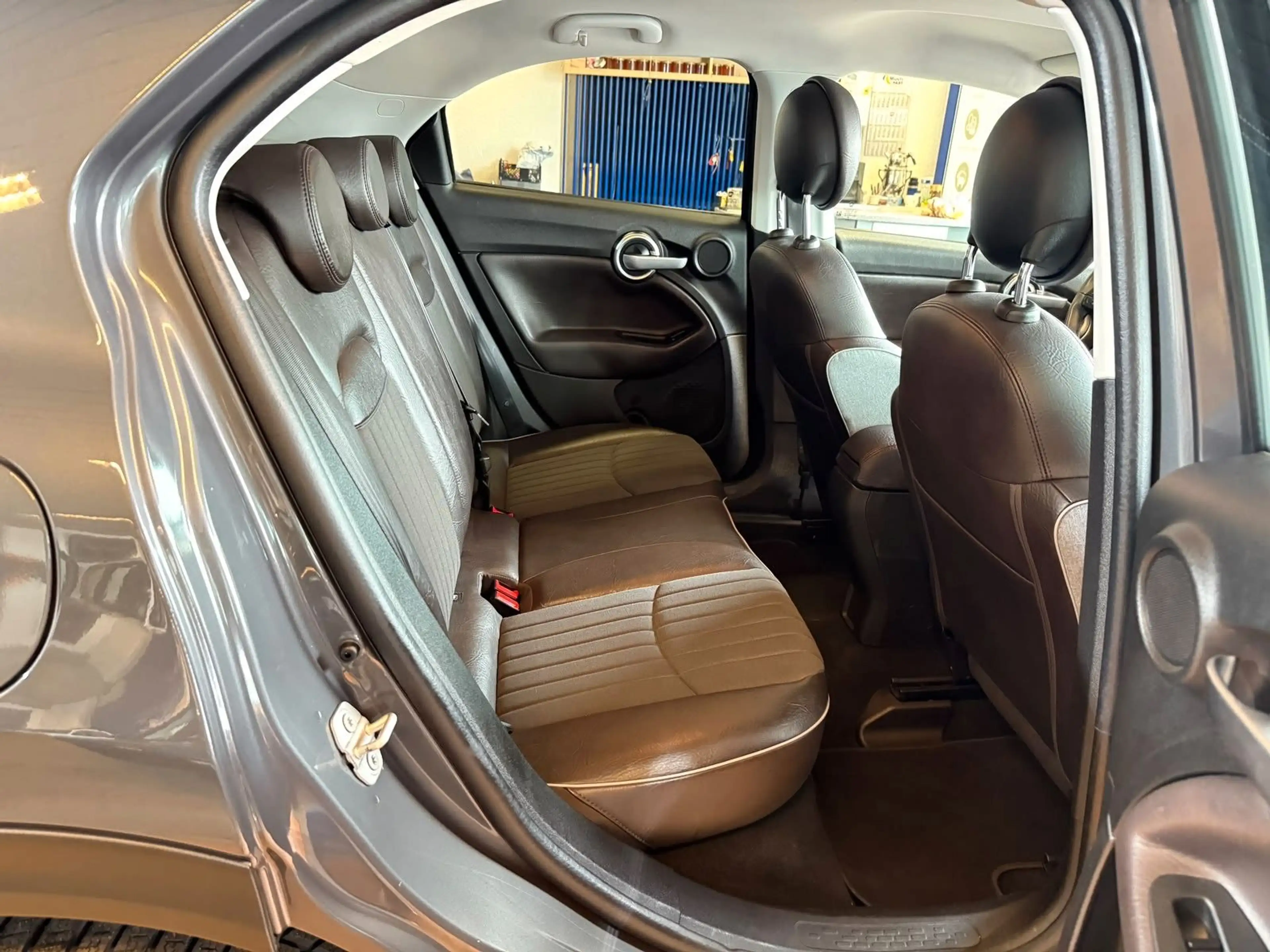 Fiat 500X Attractive Navi / Sitzhzg / Teilleder — photo 12