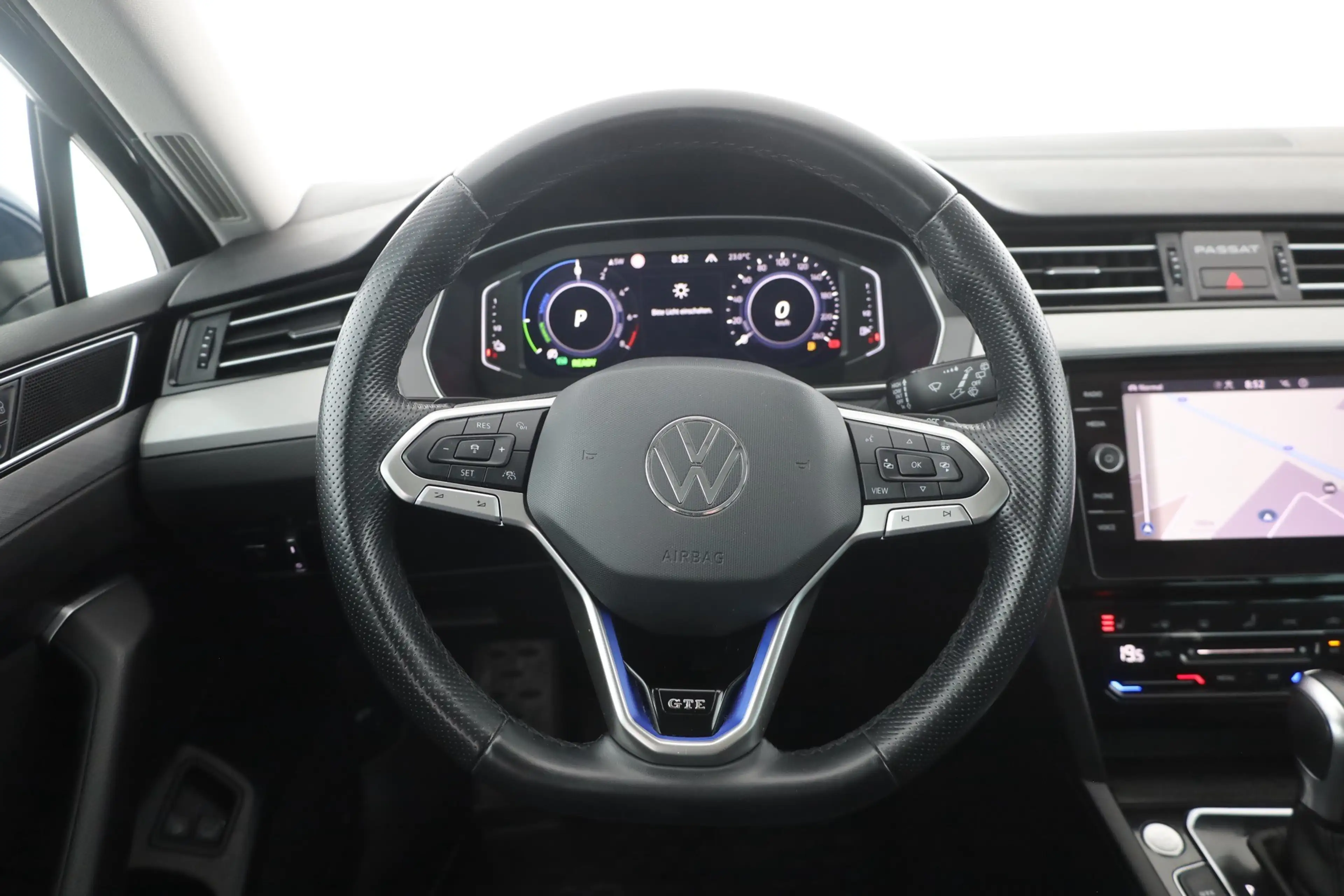 Volkswagen Passat Variant 1.4 TSI DSG GTE Head-Up Kamera — photo 15