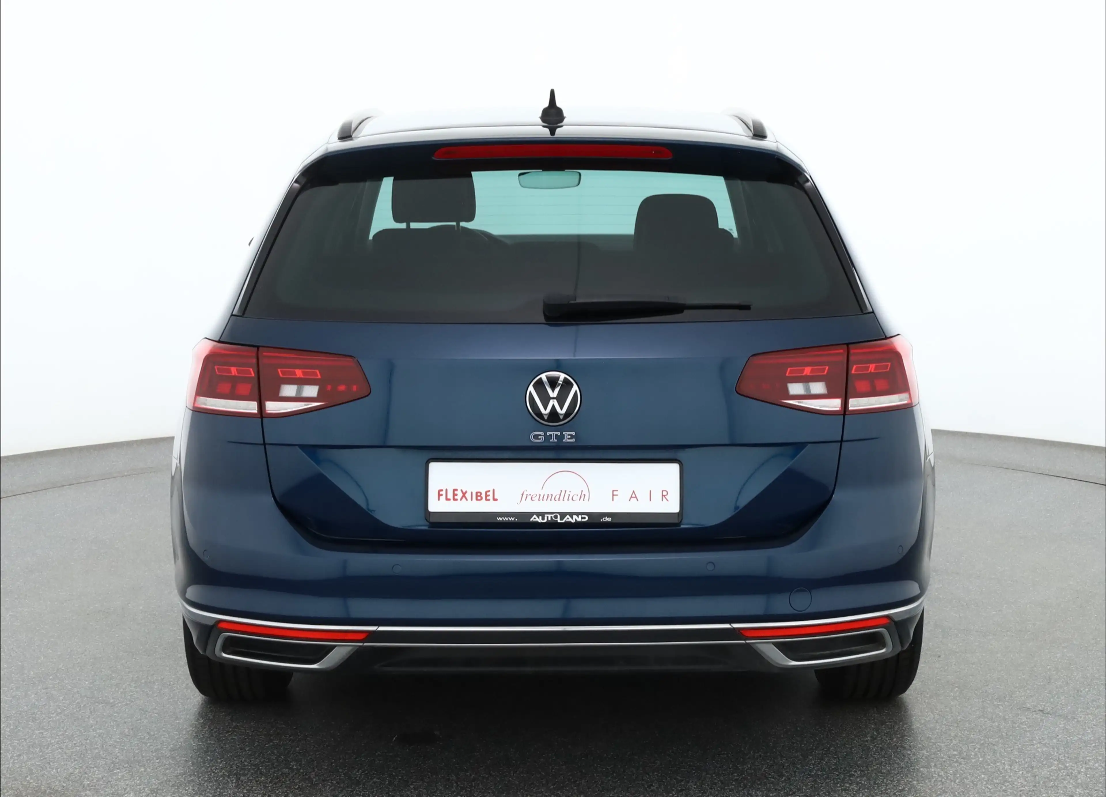 Volkswagen Passat Variant 1.4 TSI DSG GTE Head-Up Kamera — photo 4