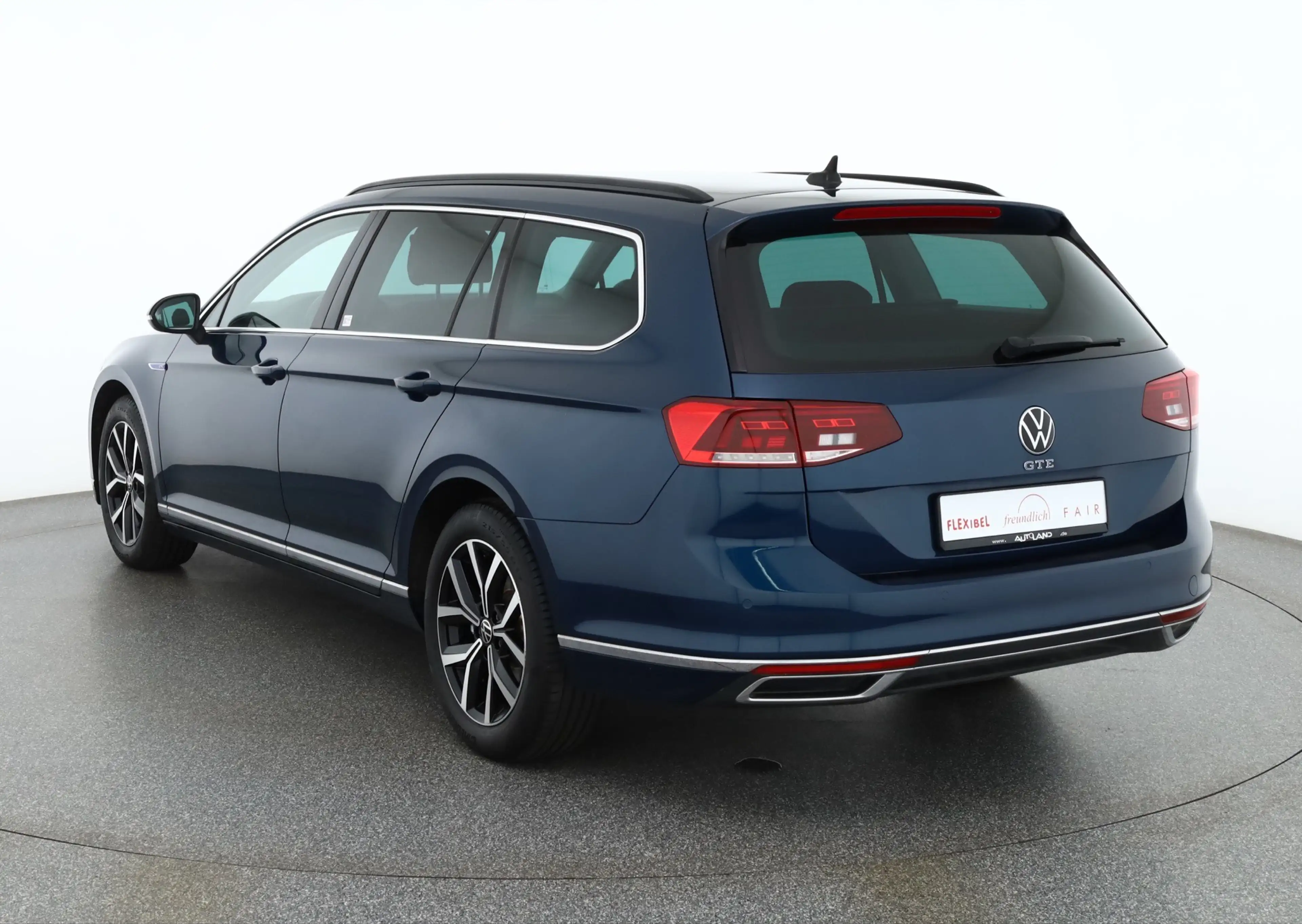 Volkswagen Passat Variant 1.4 TSI DSG GTE Head-Up Kamera — photo 3