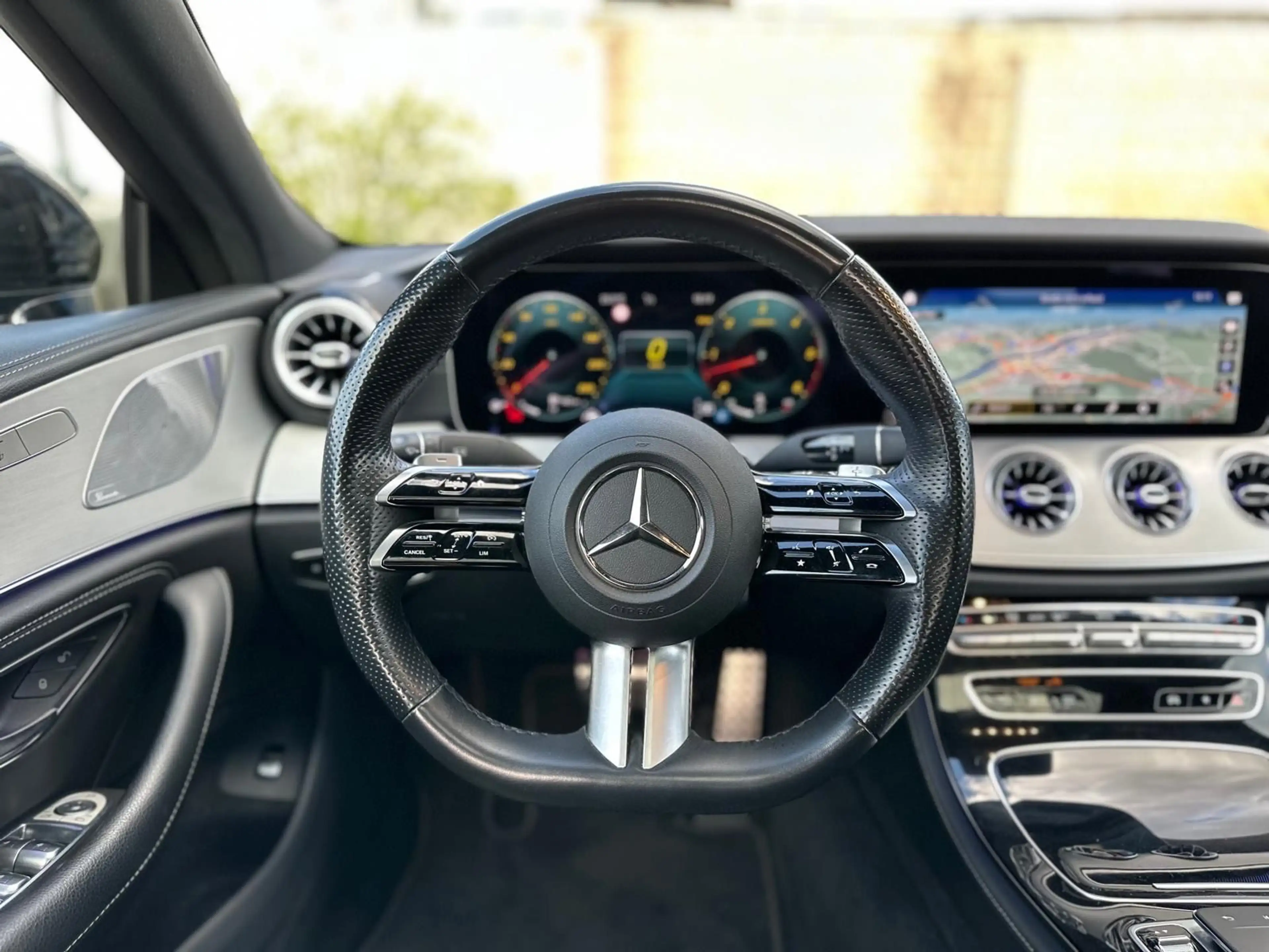 Mercedes-Benz CLS 400 d 4Matic,AMG,Auto,Leder,EGSD — photo 11