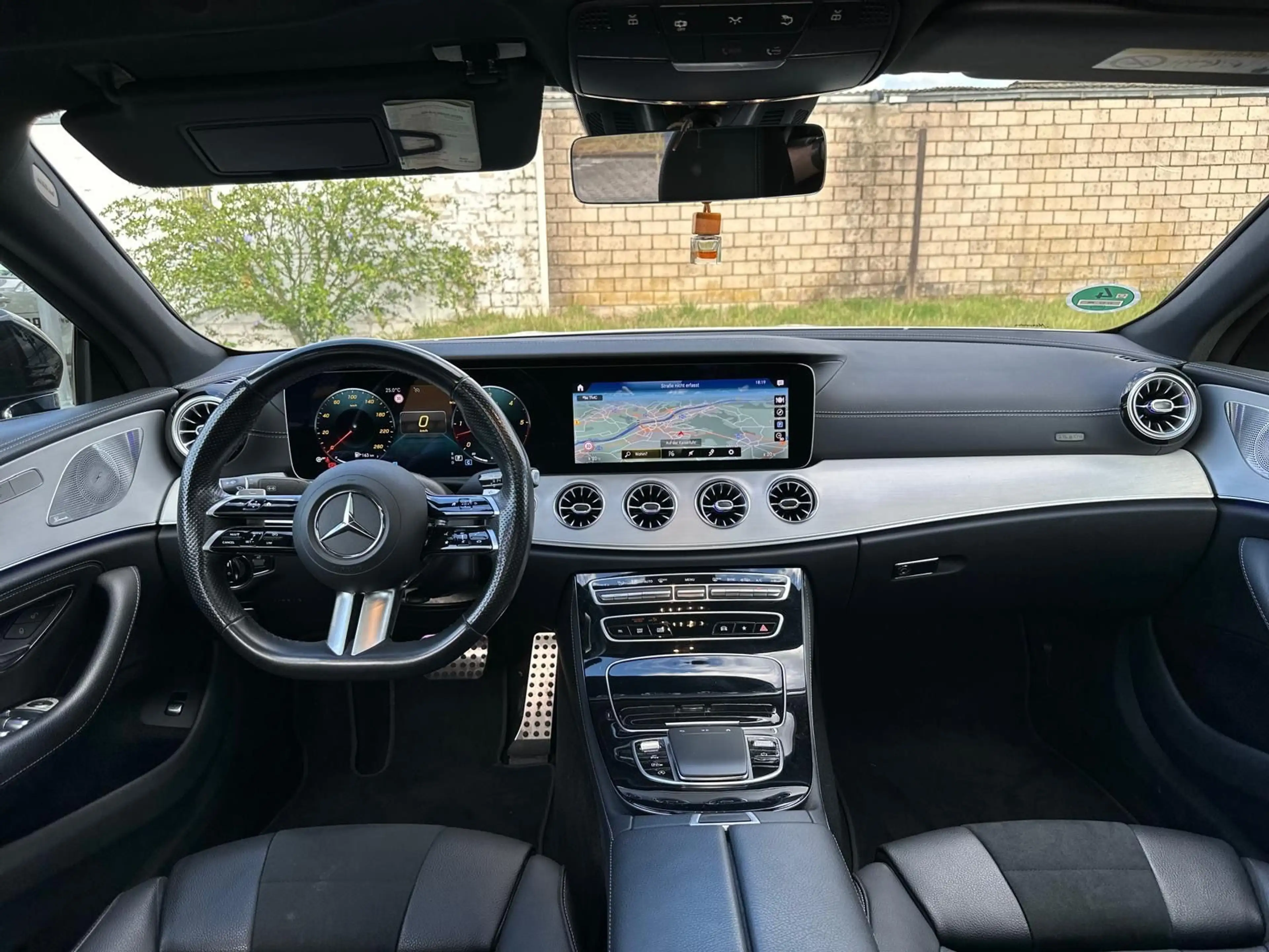 Mercedes-Benz CLS 400 d 4Matic,AMG,Auto,Leder,EGSD — photo 13