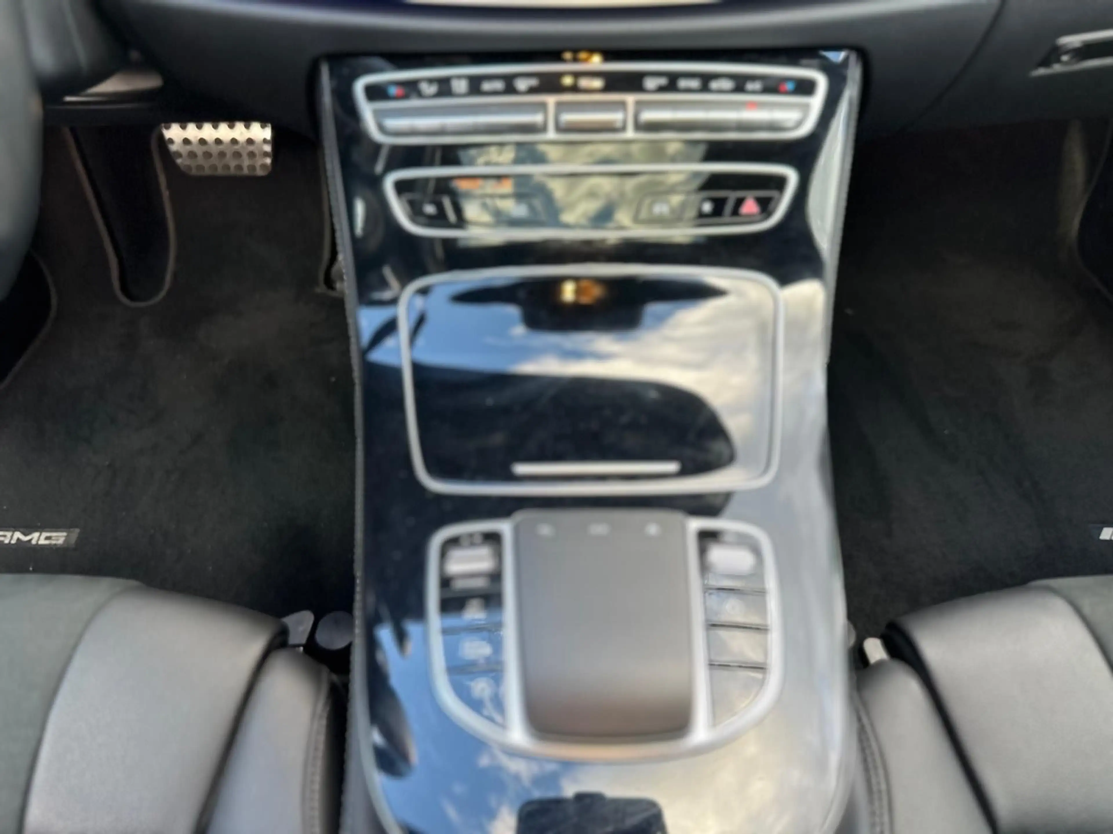 Mercedes-Benz CLS 400 d 4Matic,AMG,Auto,Leder,EGSD — photo 15