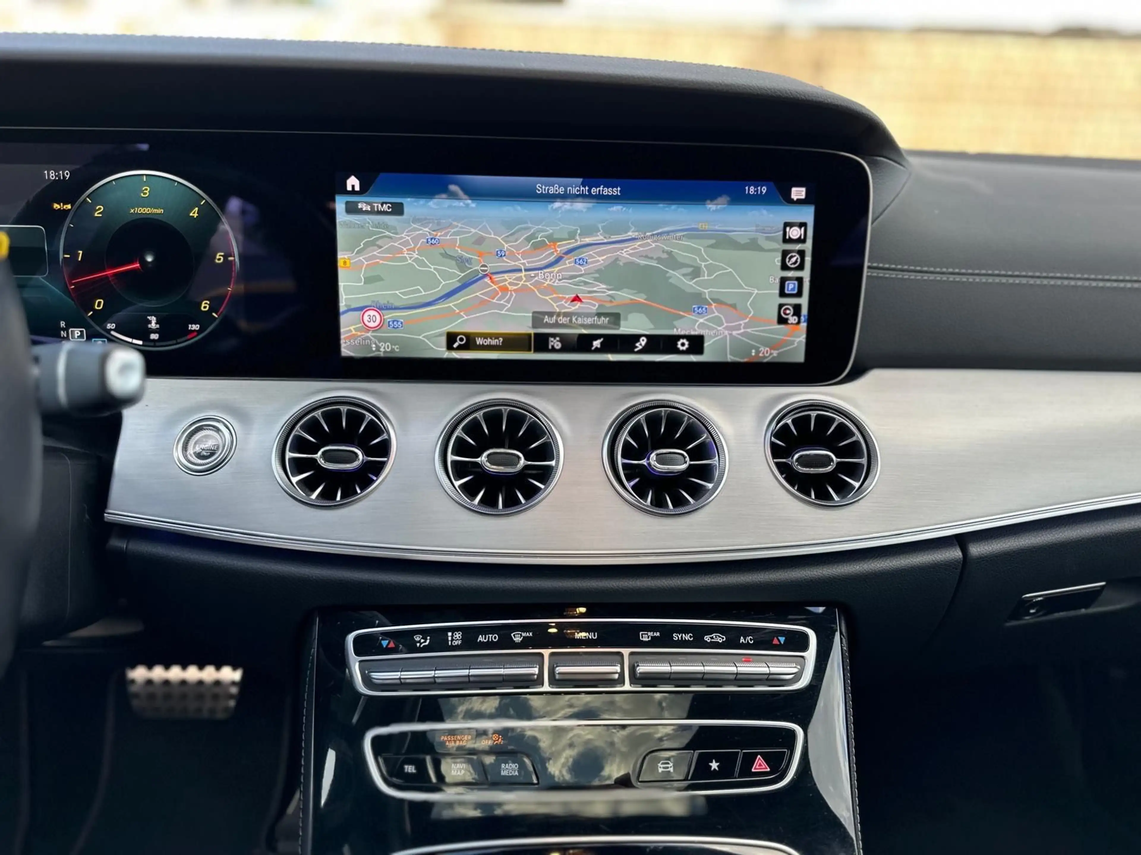Mercedes-Benz CLS 400 d 4Matic,AMG,Auto,Leder,EGSD — photo 12