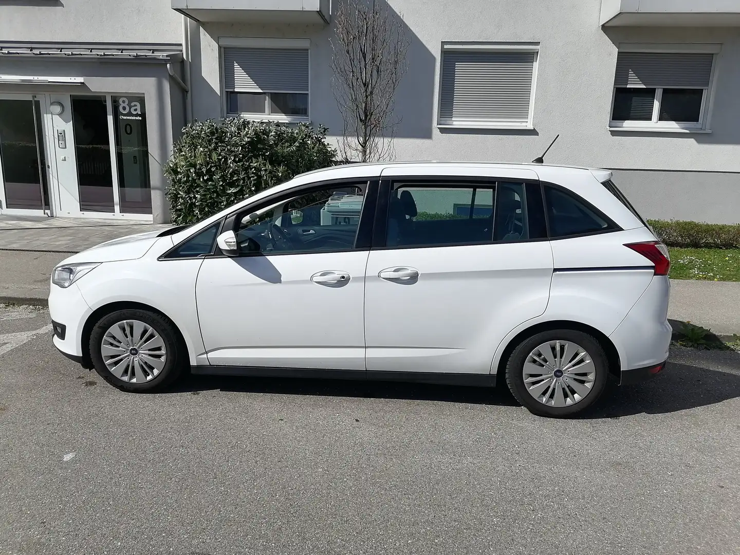 Ford Grand C-Max Trend 1,0 EcoBoost Weiß - 2