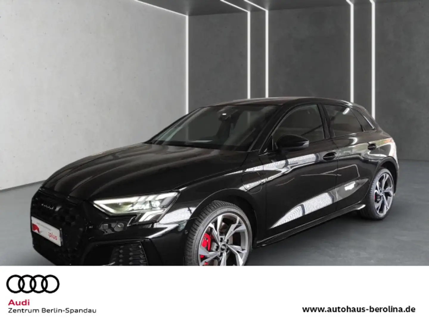 Audi A3 45 TFSI e S line S tronic *PANO* Schwarz - 1