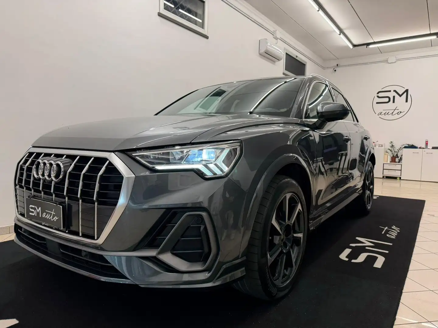 Audi Q3 Q3 40 2.0 TDI Sline edition quattro 190 v s-tronic Grigio - 1