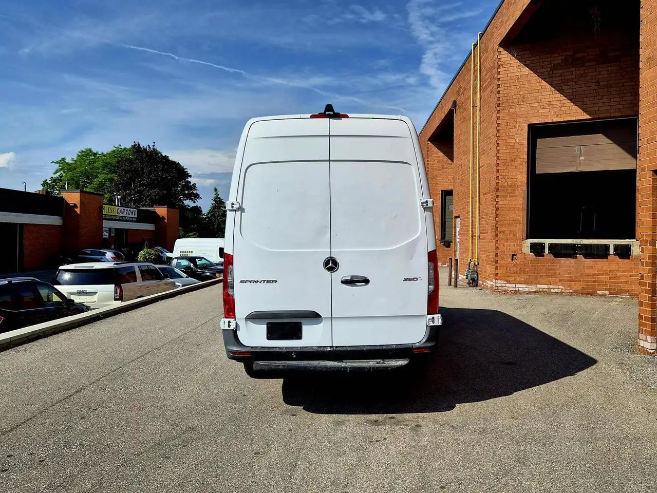 Mercedes-Benz Sprinter снимка Mercedes-Benz Sprinter