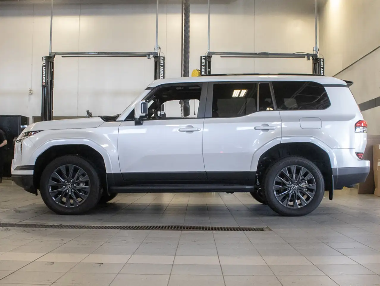 Lexus GX 550 снимка Lexus GX 550