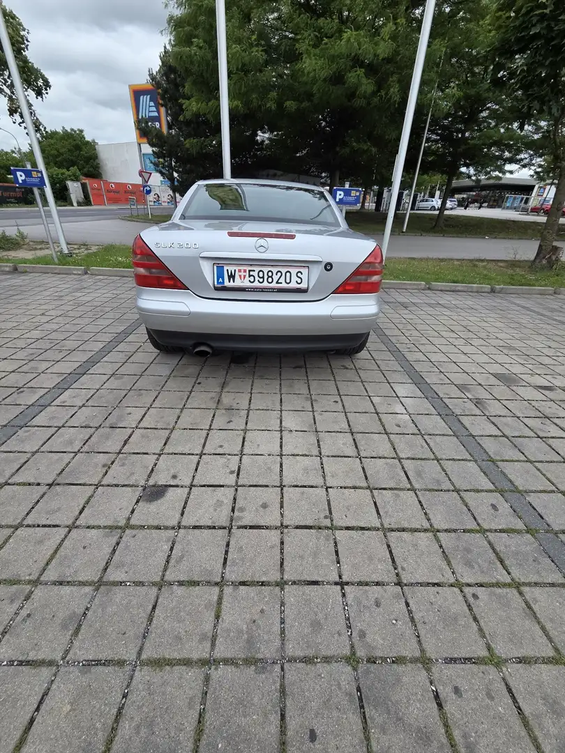 Mercedes-Benz SLK 200 - 1
