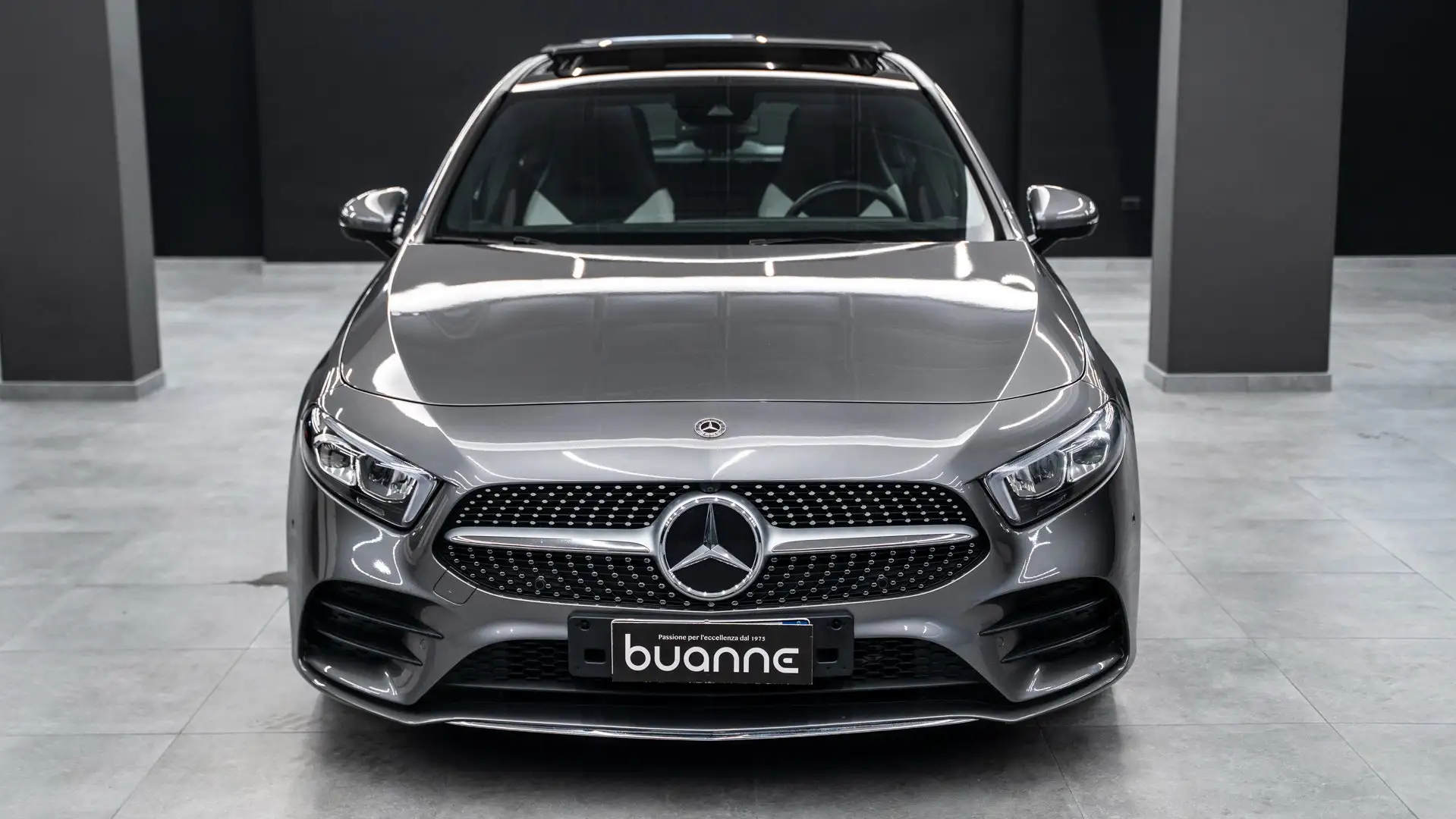 Mercedes-Benz A 200 d Premium Tetto PacK Luci Telec360º Pelle Italy Grigio - 2
