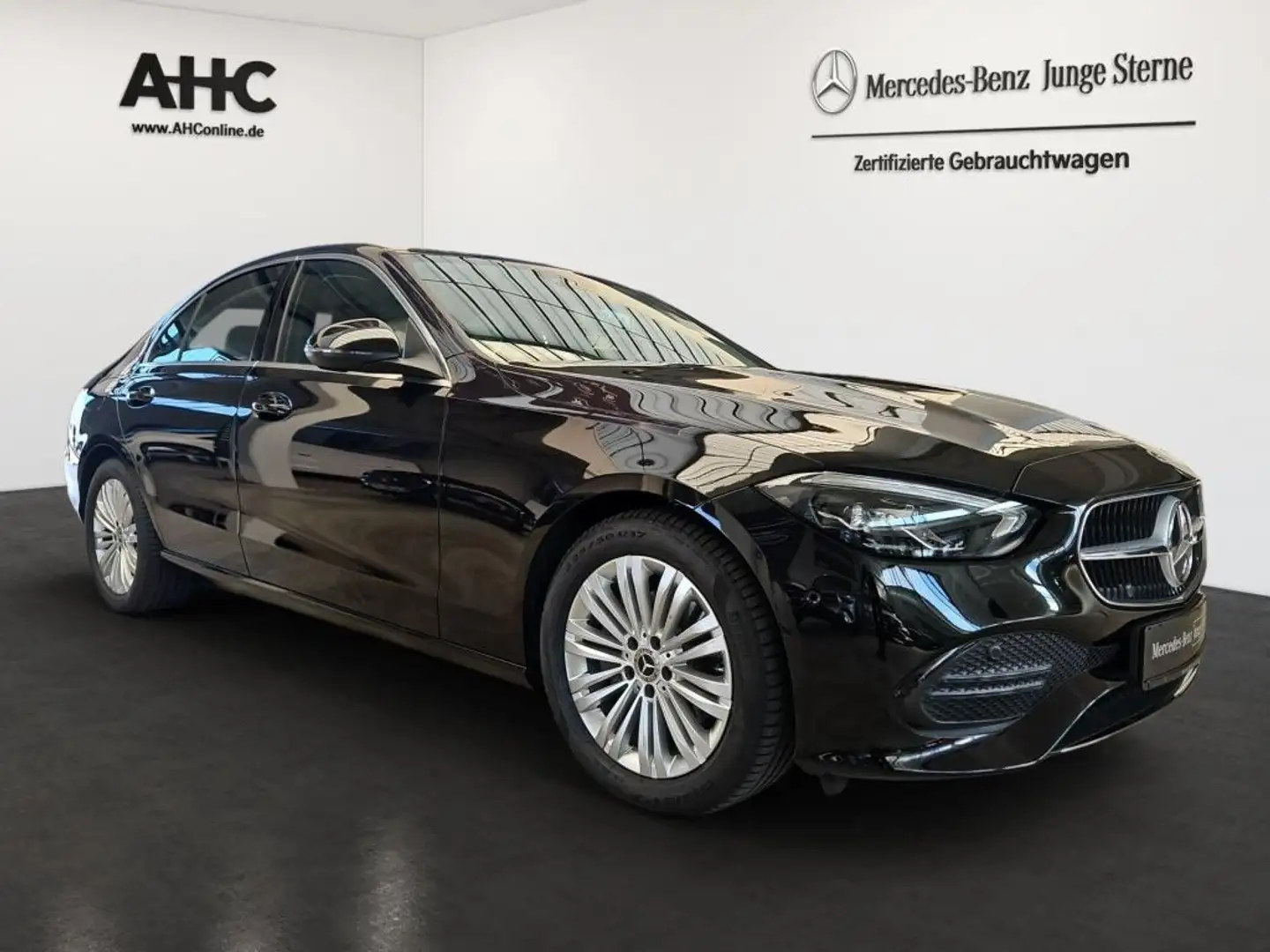 Mercedes-Benz C 180 Avantg. Totwi. Memo Navi LED SHZ Ambie. Schwarz - 2