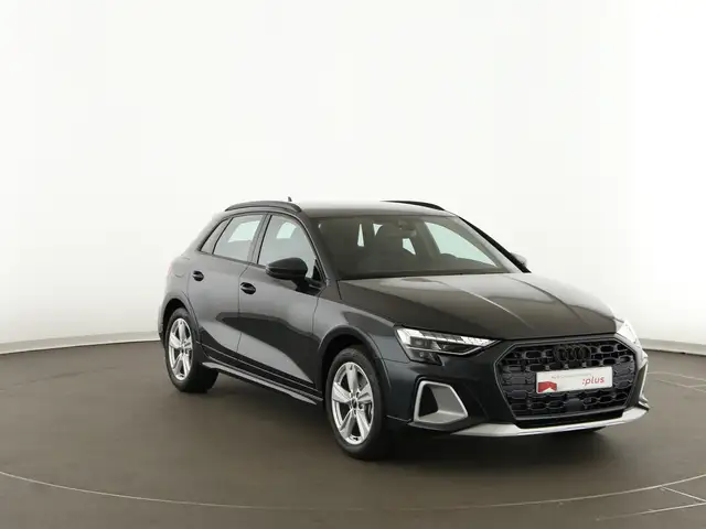 Audi A3 view 8