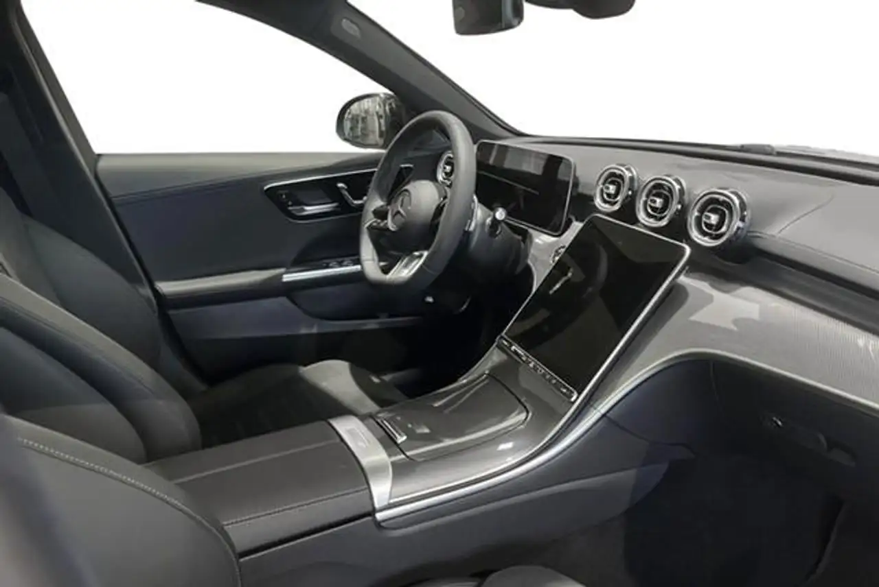 Mercedes-Benz C-Class 2026