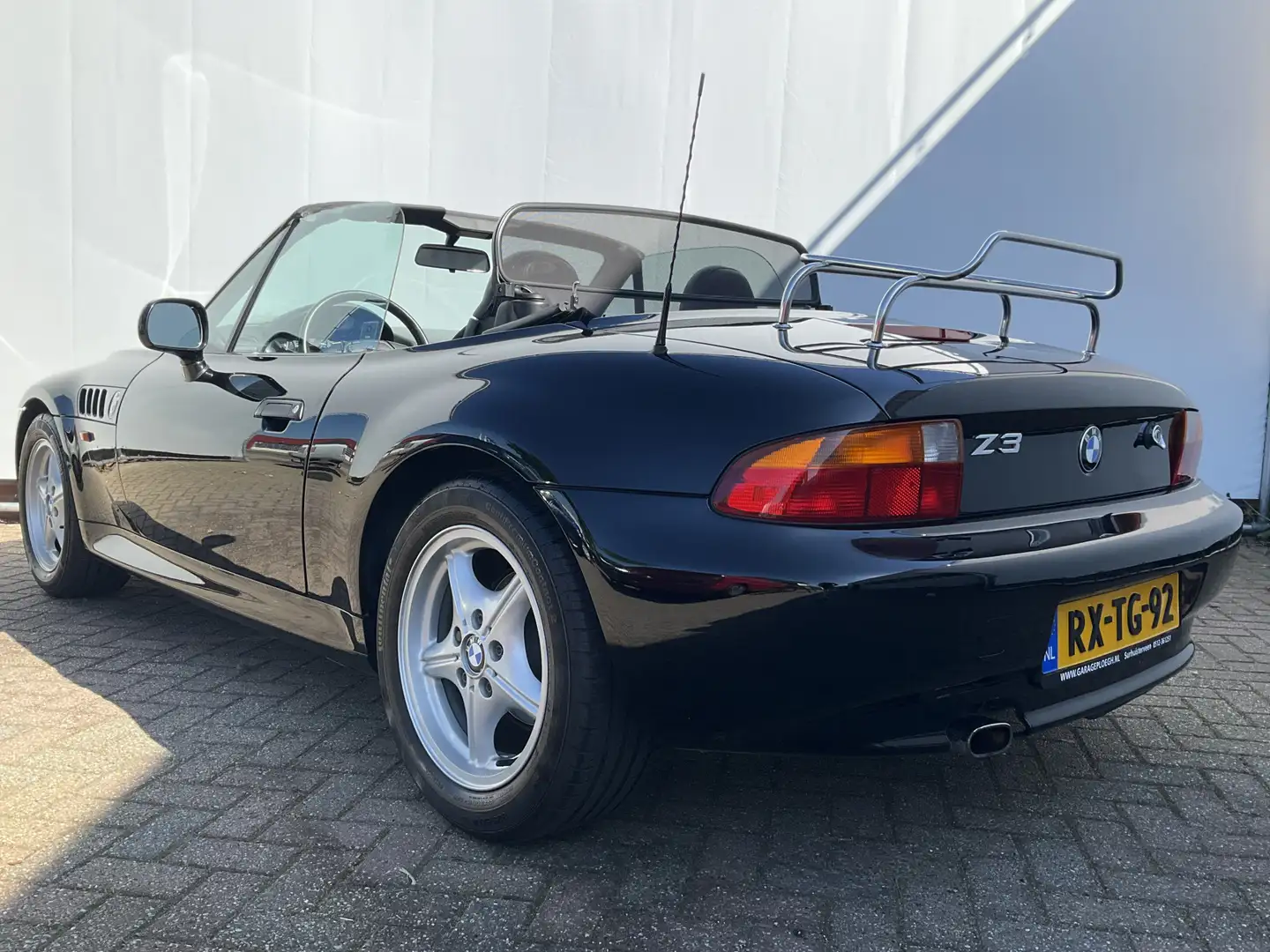 BMW Z3 Roadster 1.9 141pk Origineel NL Topstaat Bagagerek Noir - 2