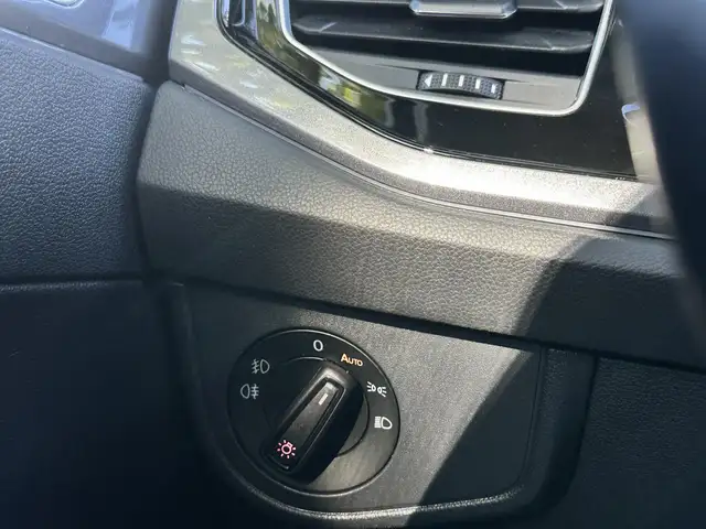 Volkswagen Polo view 27