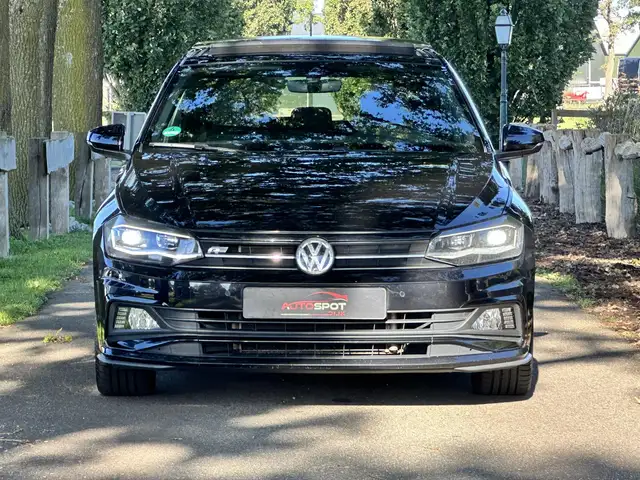 Volkswagen Polo view 7