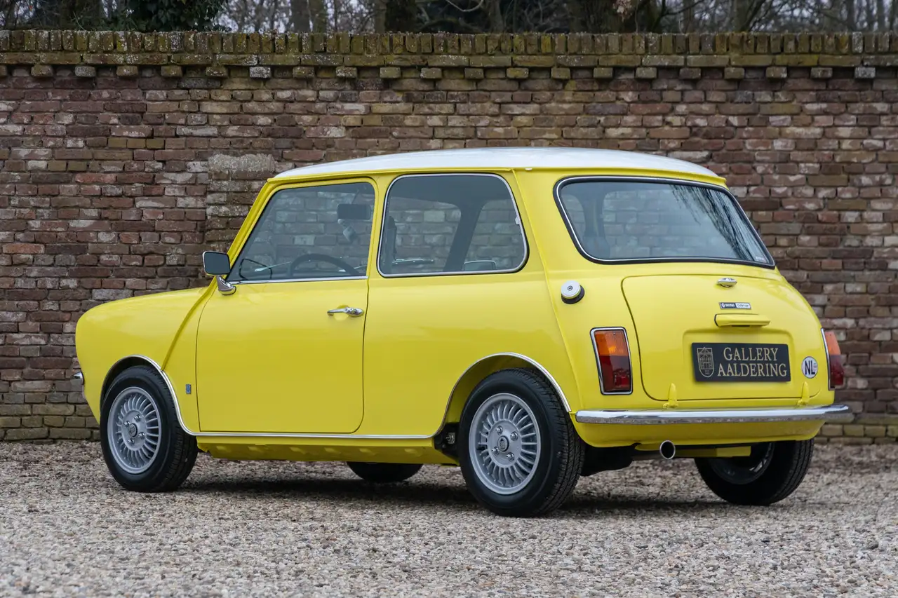 Austin Mini 1000 Clubman "Bespoke-expertise" Top and fully re, foto 2