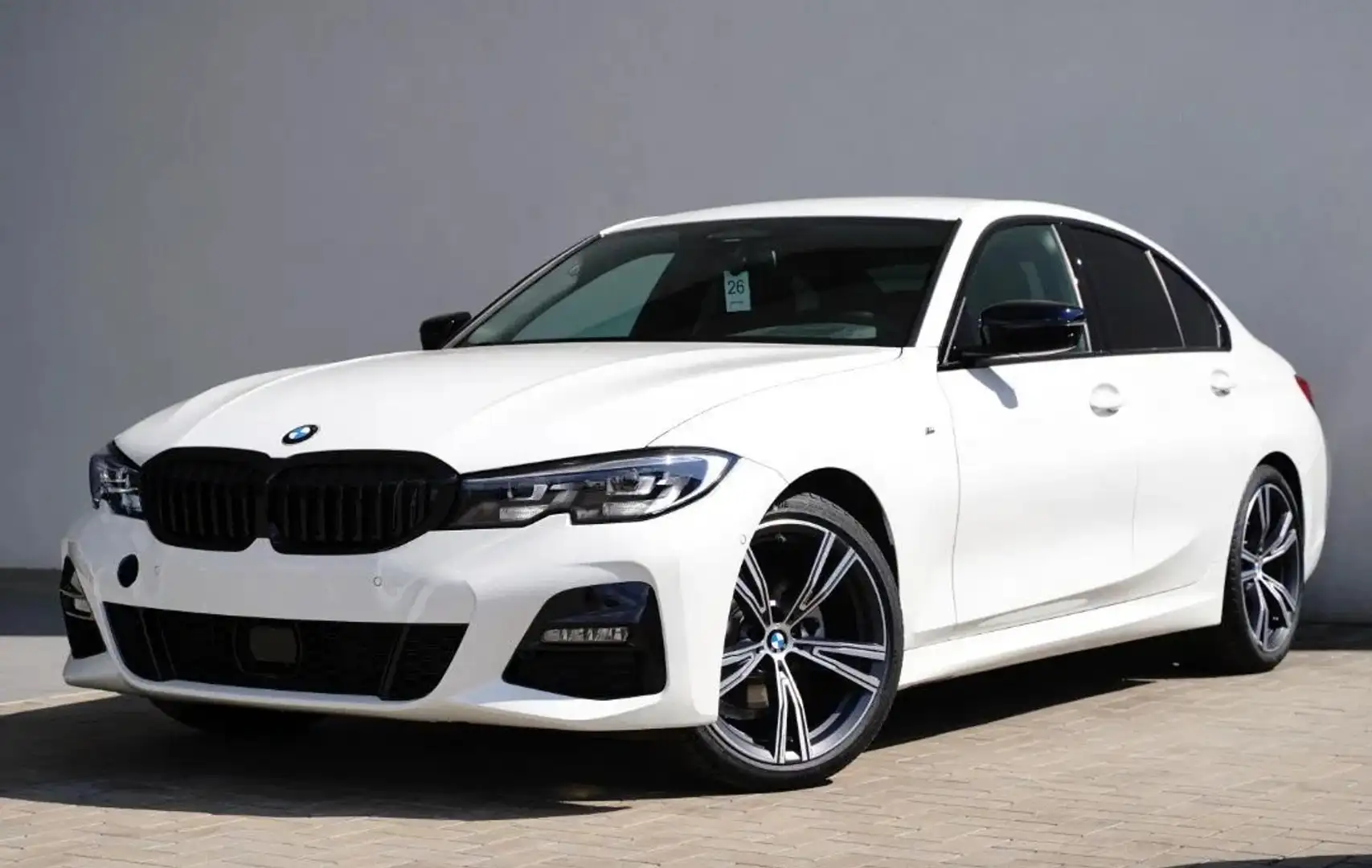 BMW 320 320d xdrive Msport auto Bílá - 1