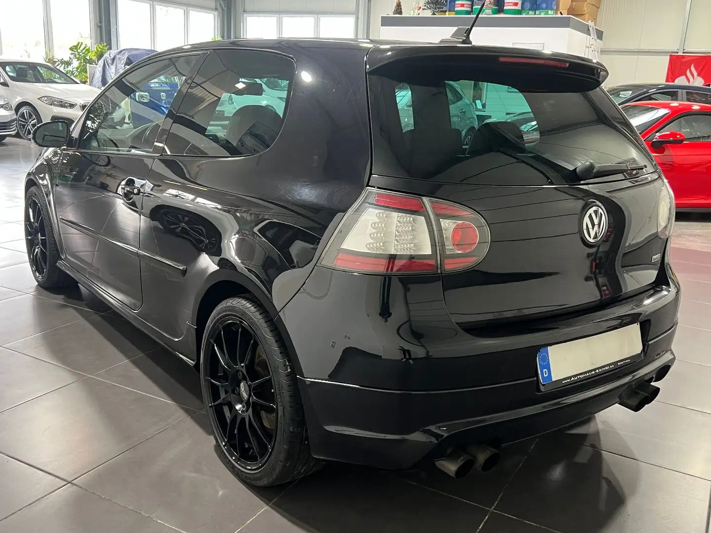 Volkswagen Golf V GTI Pirelli Automatik **Xenon*Navi*SHZ** Negro - 2