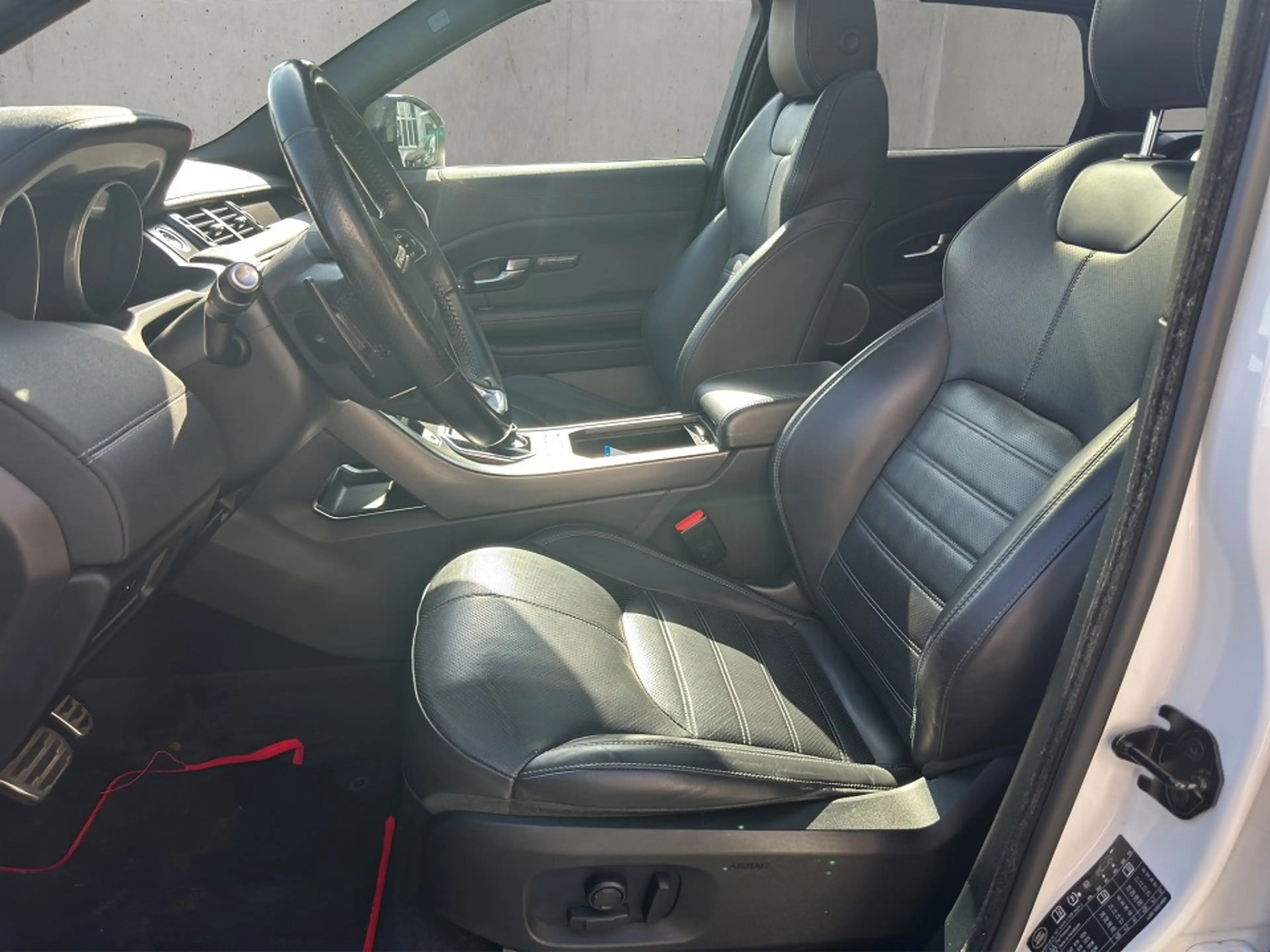 Land Rover Range Rover Evoque +ALLRAD+AHK+PANORAMA+ — photo 9