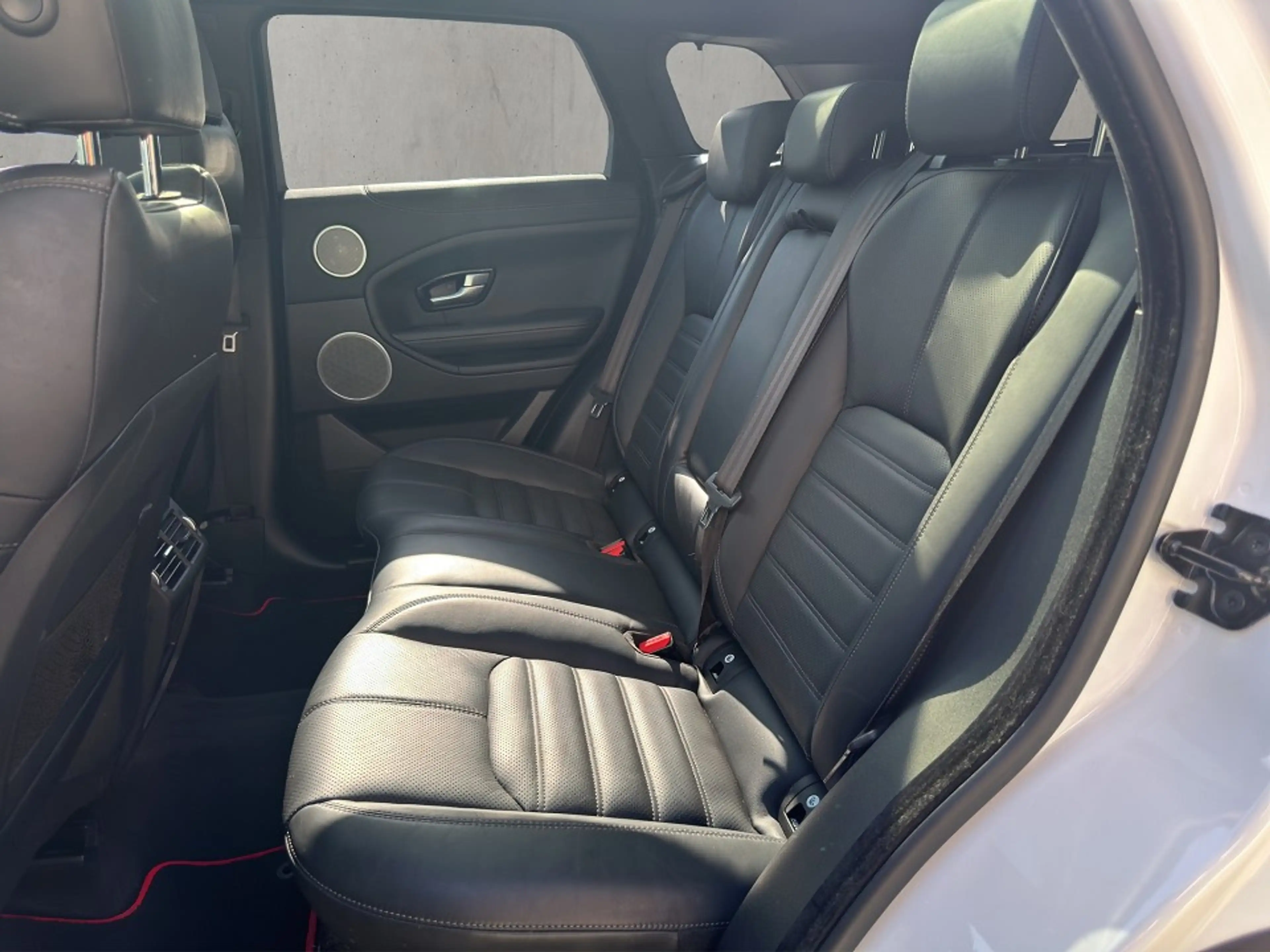 Land Rover Range Rover Evoque +ALLRAD+AHK+PANORAMA+ — photo 12