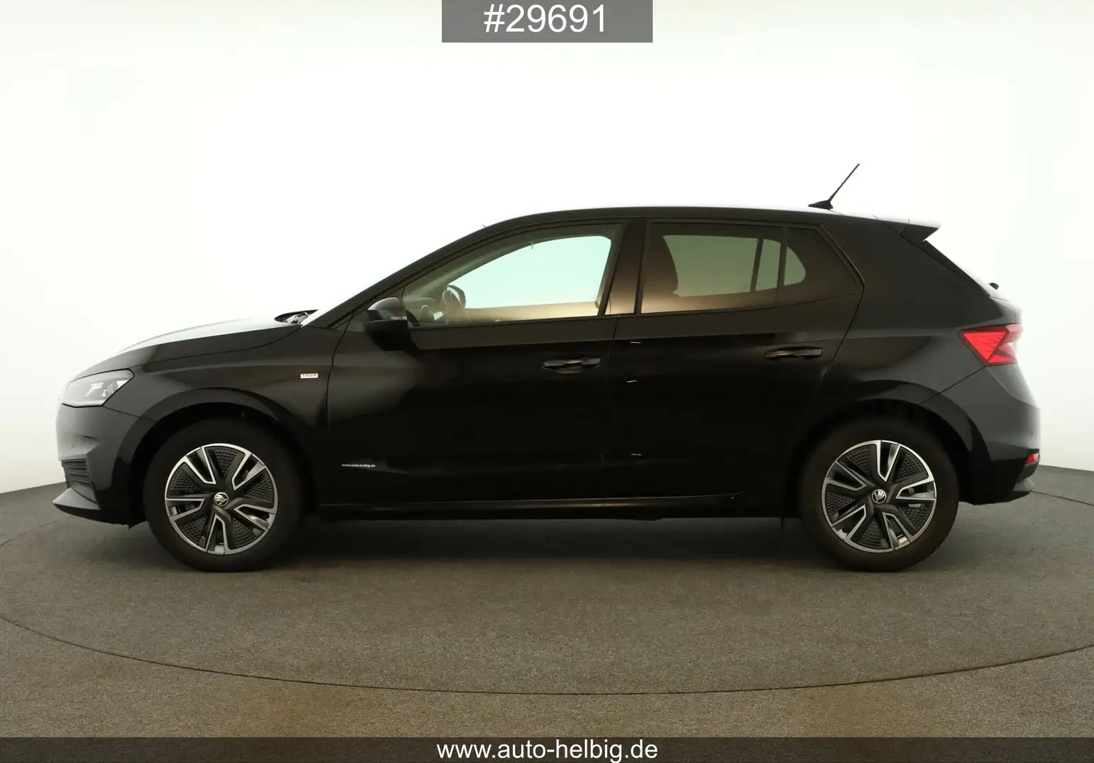 Skoda Fabia Fabia 1.0 TSI Tour #Virtual#LED#Cam#Kessy#GRA# Negru - 2