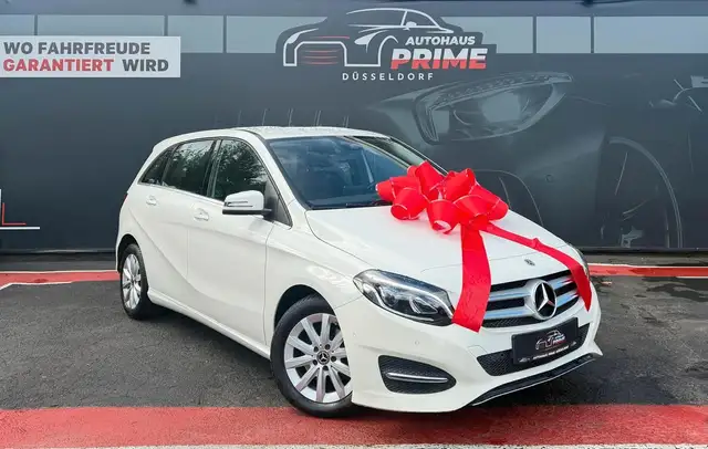 Mercedes-Benz B 180 Style*Tempomat*Navi*PDC*SZH*