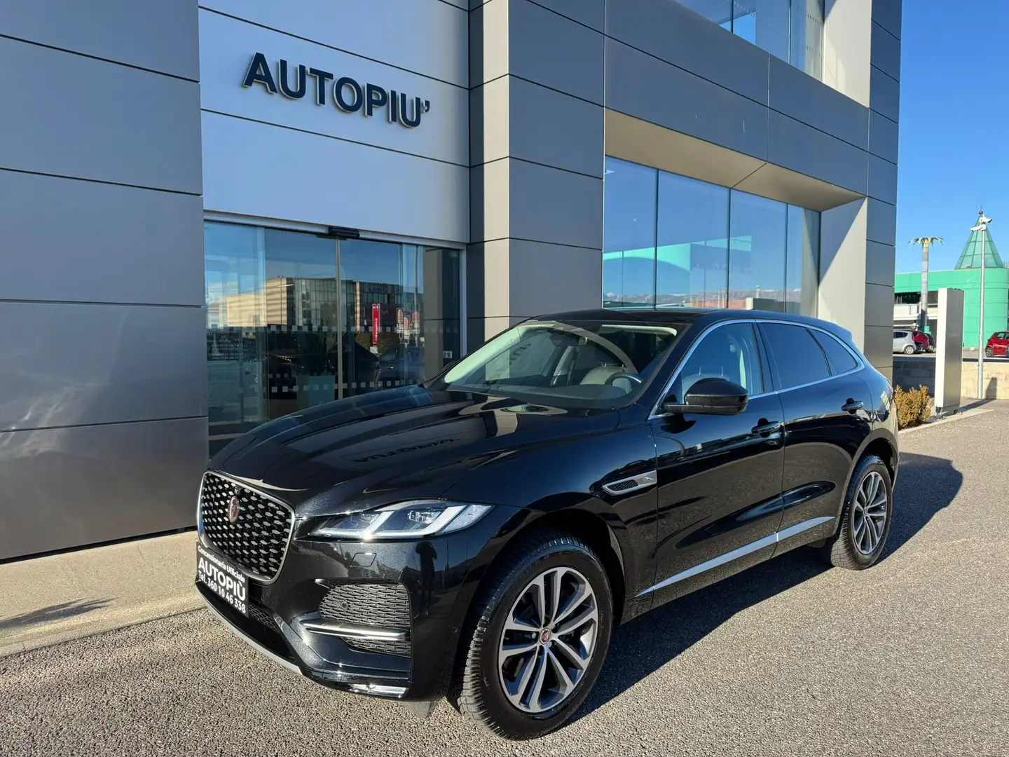 Jaguar F-Pace F-Pace 2.0 D204 S awd aut GANCIO TRIANO Nero - 1