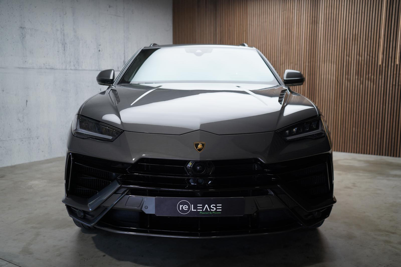 Lamborghini Urus | B&O | AHK | Night | HuD | Pano | Beige — photo 3
