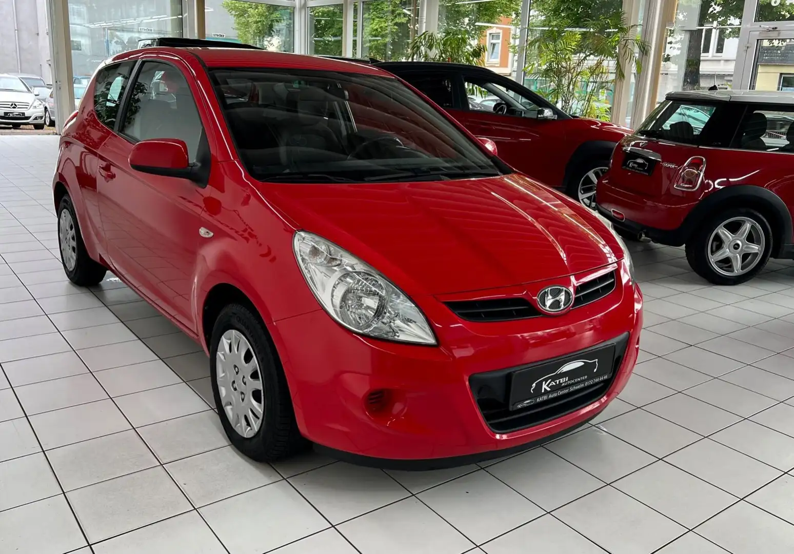 Hyundai i20 1,2  Edition + Klimaanlage HU 01.2027 Rot - 2