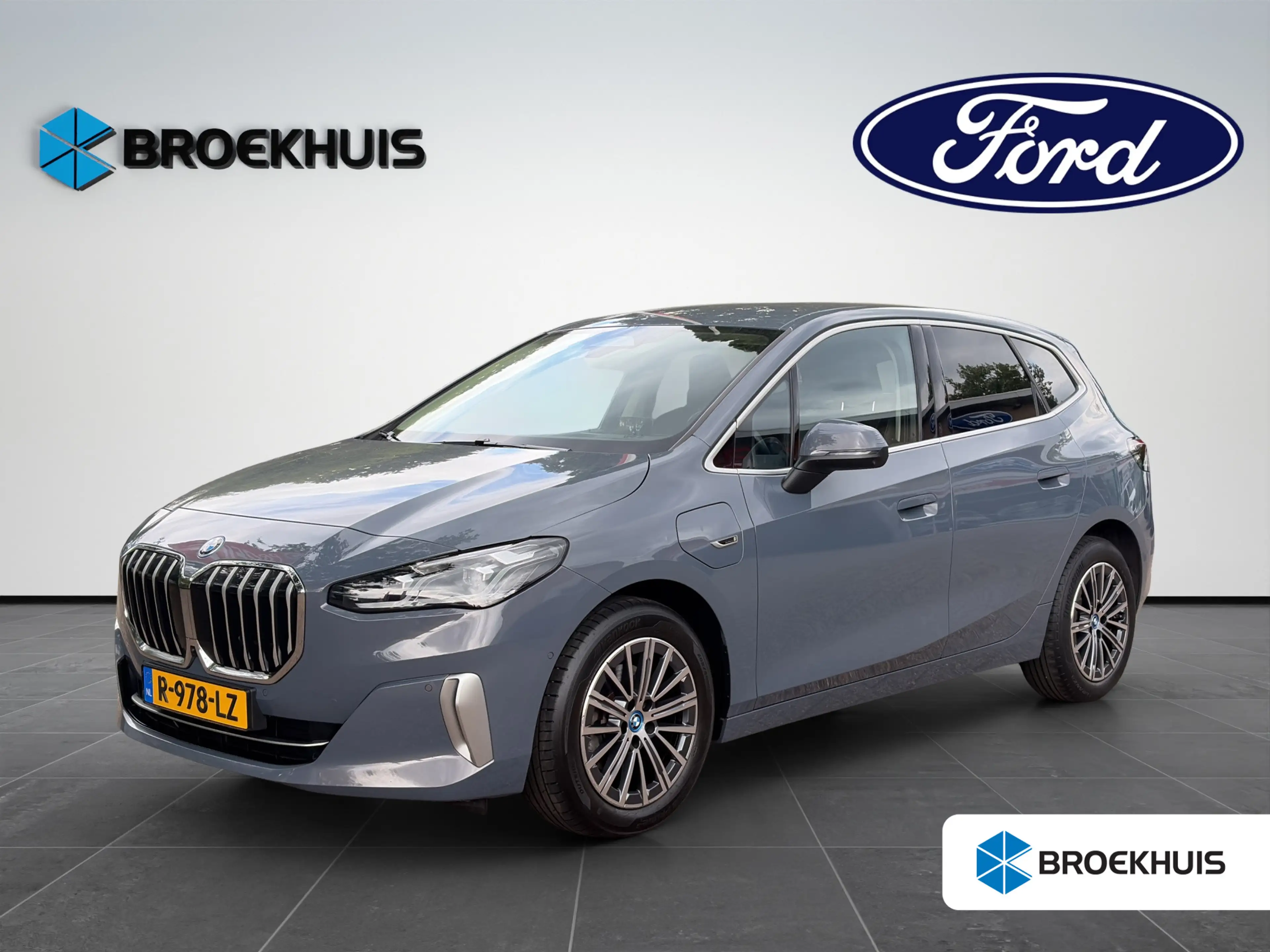 BMW 225 2-serie Active Tourer 225e xDrive | Achteruitrijca