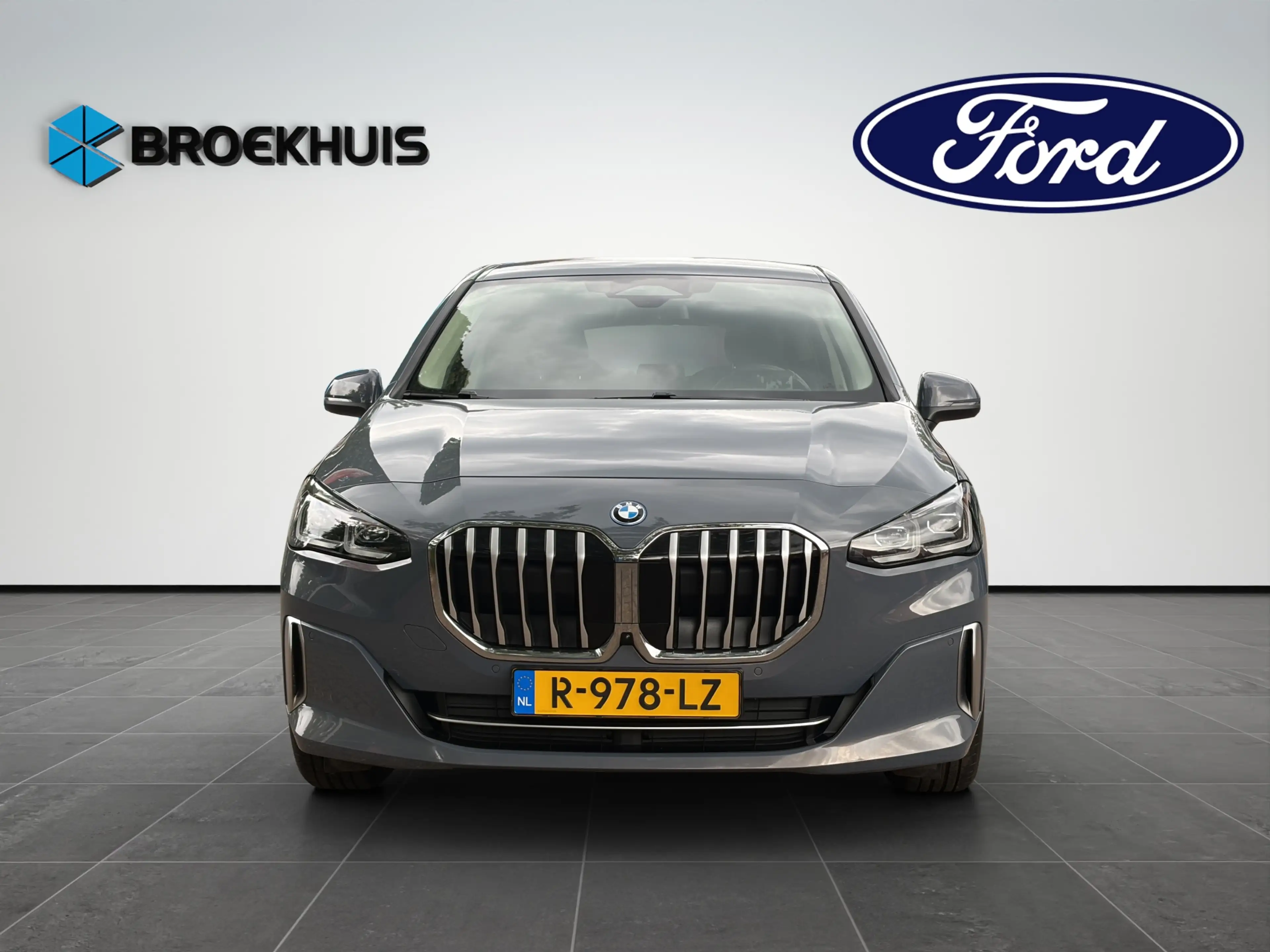 BMW 225 2-serie Active Tourer 225e xDrive | Achteruitrijca — photo 2