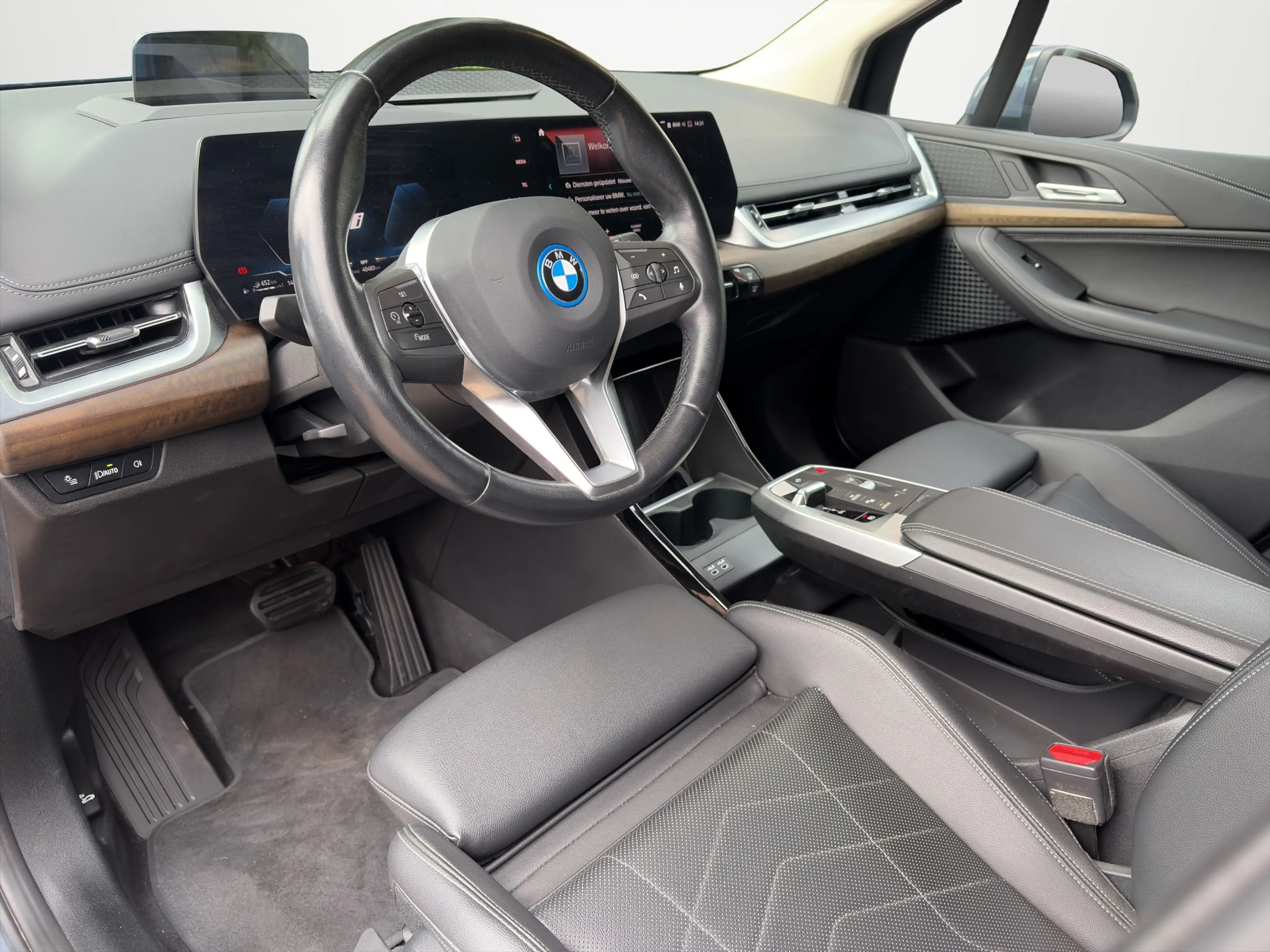 BMW 225 2-serie Active Tourer 225e xDrive | Achteruitrijca — photo 43