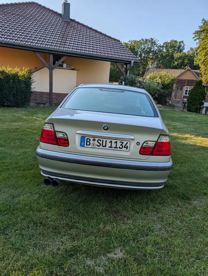 BMW 323i, foto 4