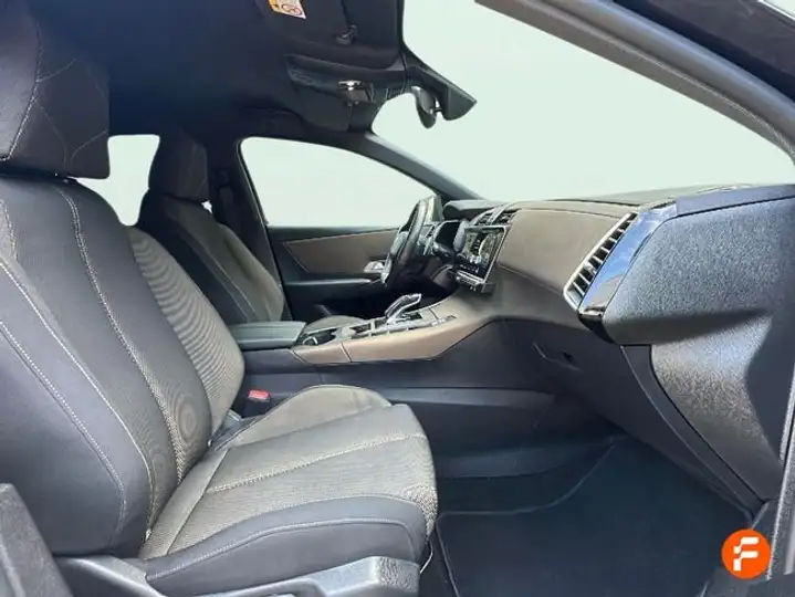 DS 7 Crossback 2020, foto 10