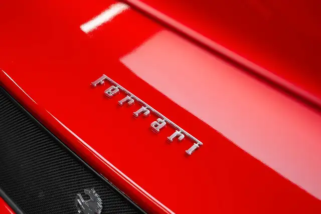 Ferrari F50 view 14