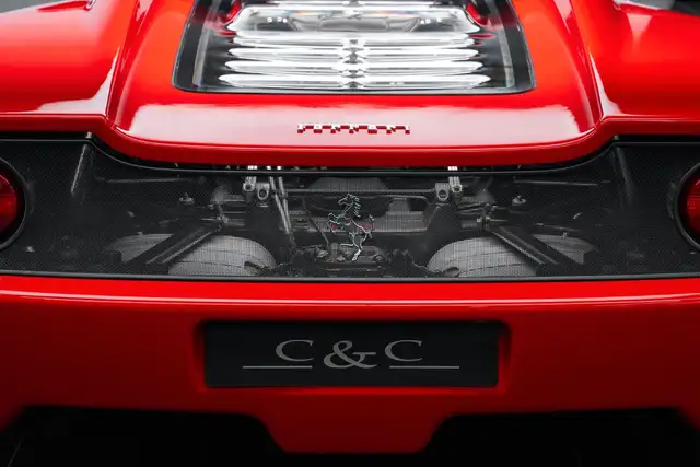 Ferrari F50 view 13