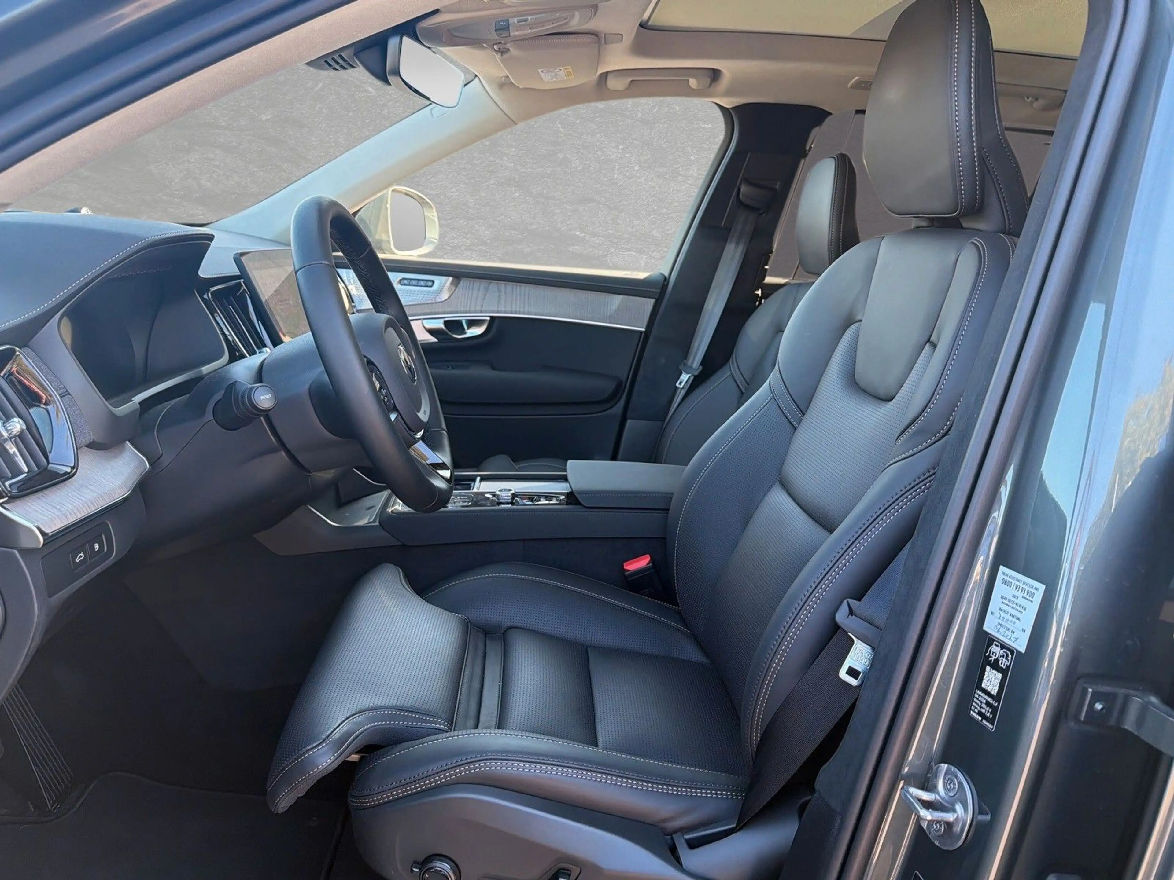 Volvo XC90 T8 AWD Ultra Bright 7-Sitzer  ACC HUD SD — photo 3