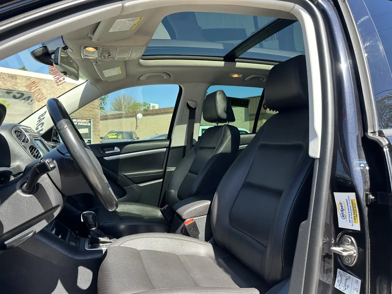 Volkswagen Tiguan снимка Volkswagen Tiguan