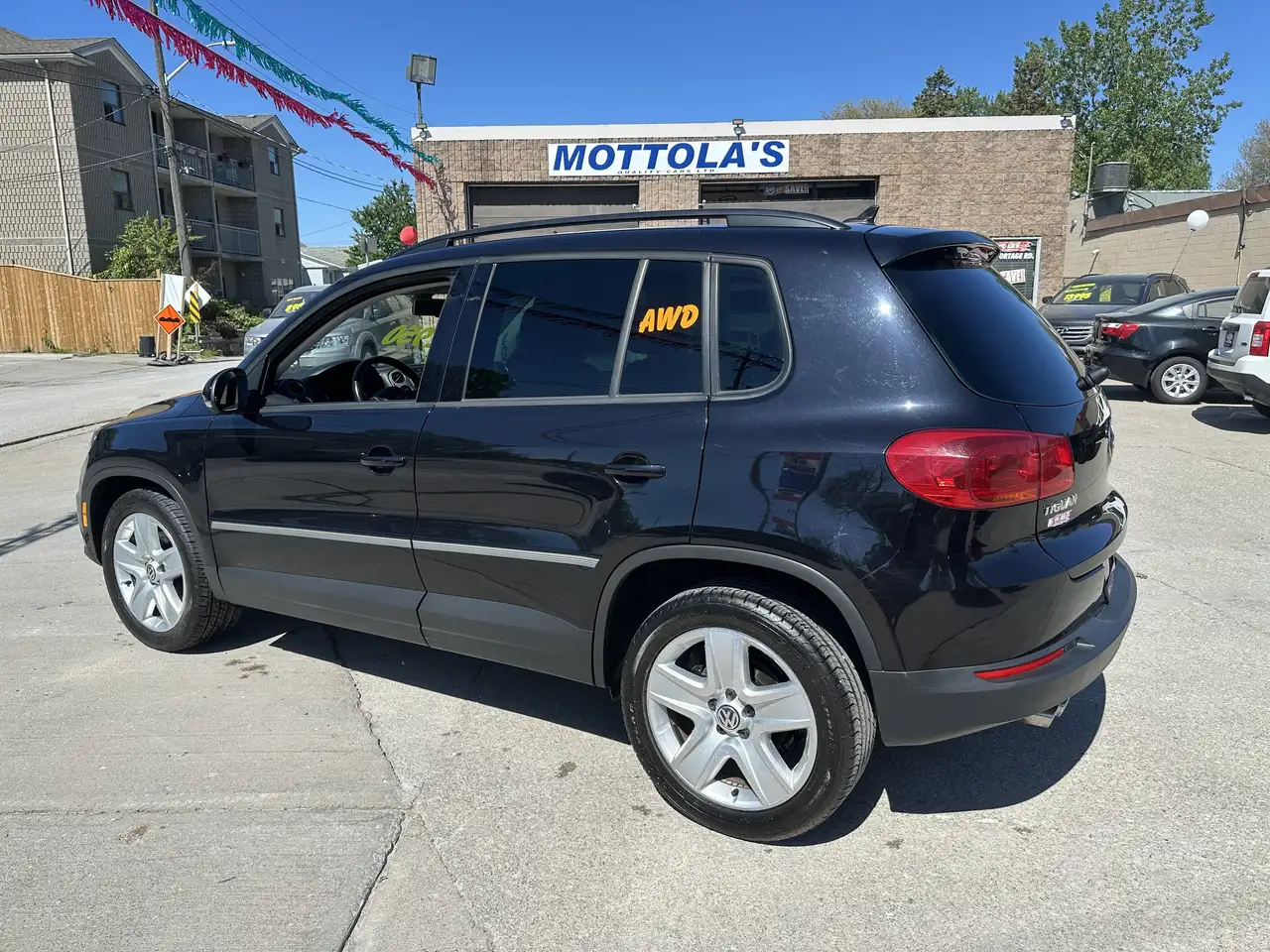 Volkswagen Tiguan снимка Volkswagen Tiguan