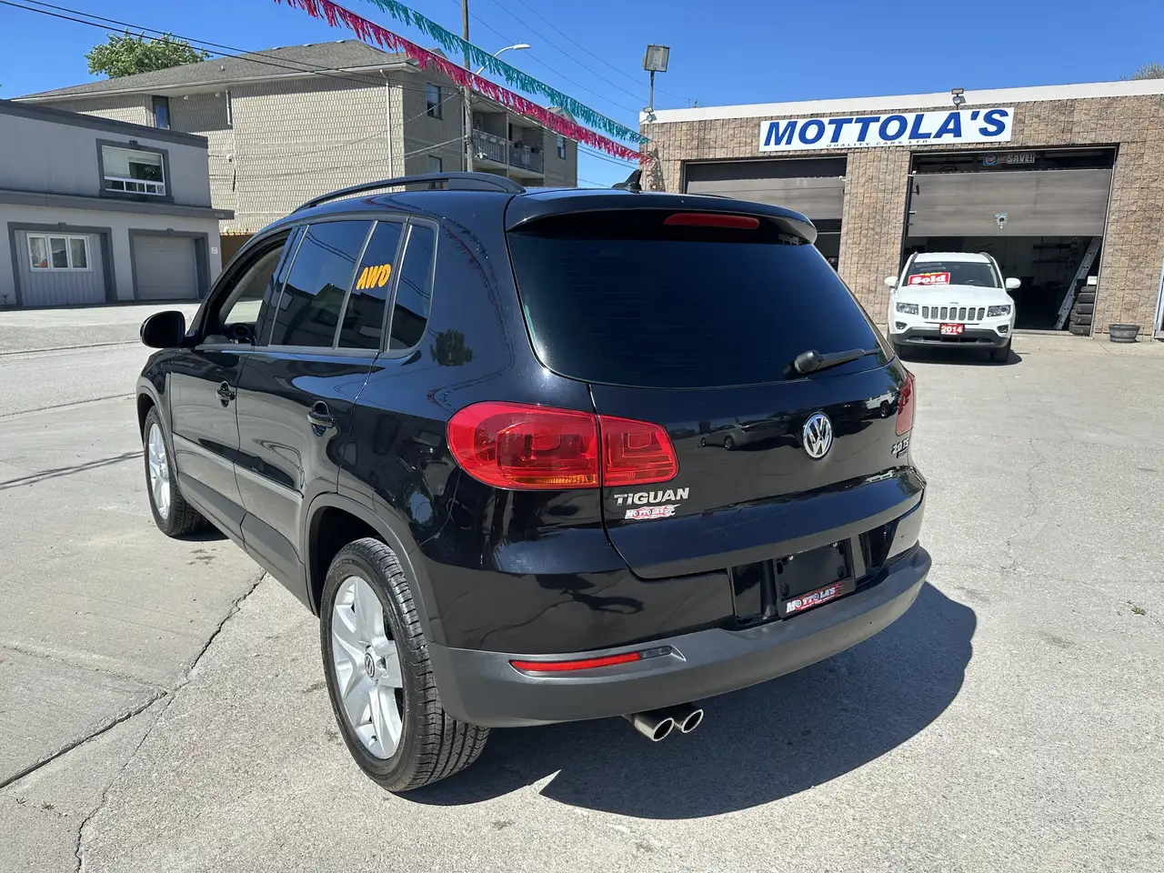 Volkswagen Tiguan снимка Volkswagen Tiguan