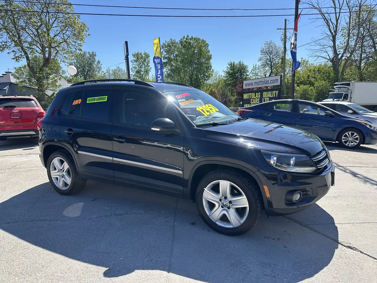 Volkswagen Tiguan снимка Volkswagen Tiguan