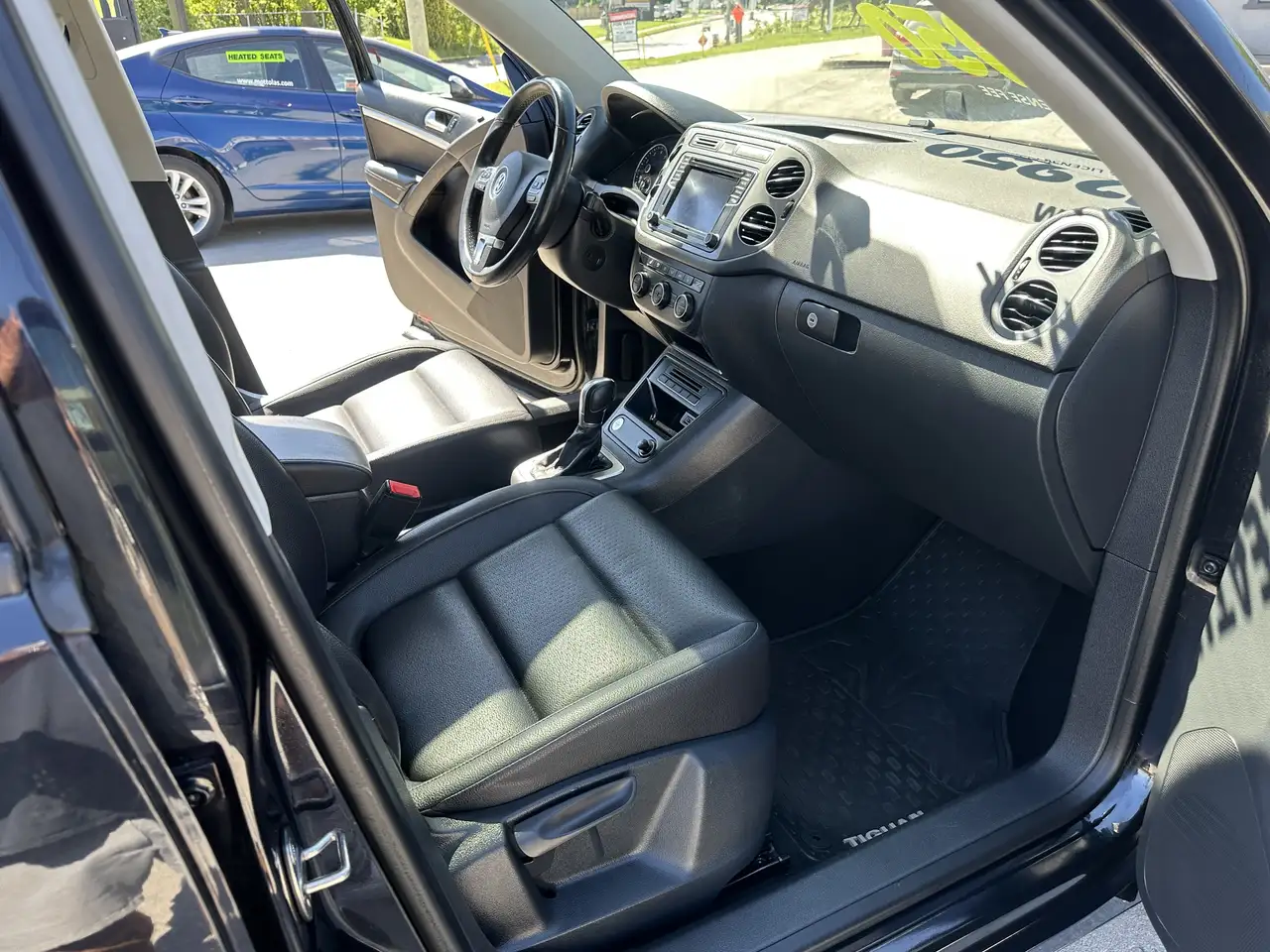 Volkswagen Tiguan снимка Volkswagen Tiguan