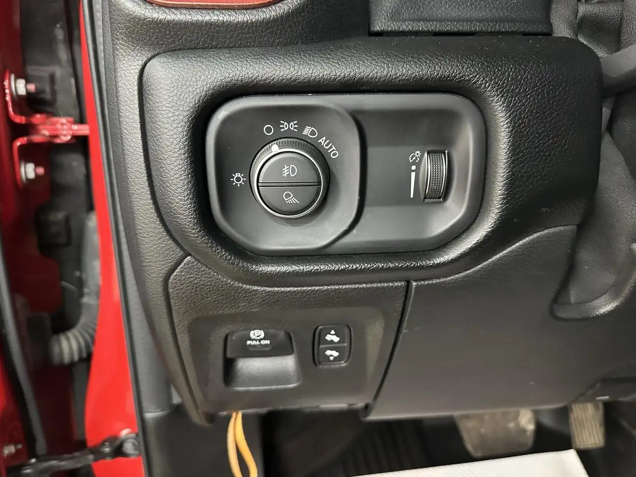 RAM 1500 photo RAM 1500