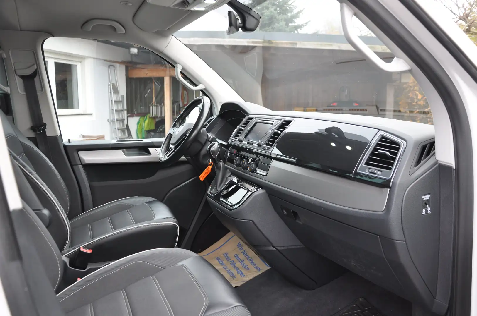 Volkswagen T6 Multivan Multivan Highline 2,0 TDI BMT DSG Highline Weiß - 2