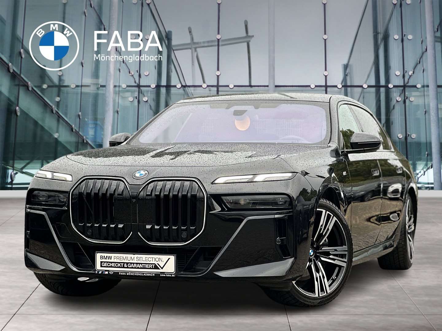 2025 BMW 740