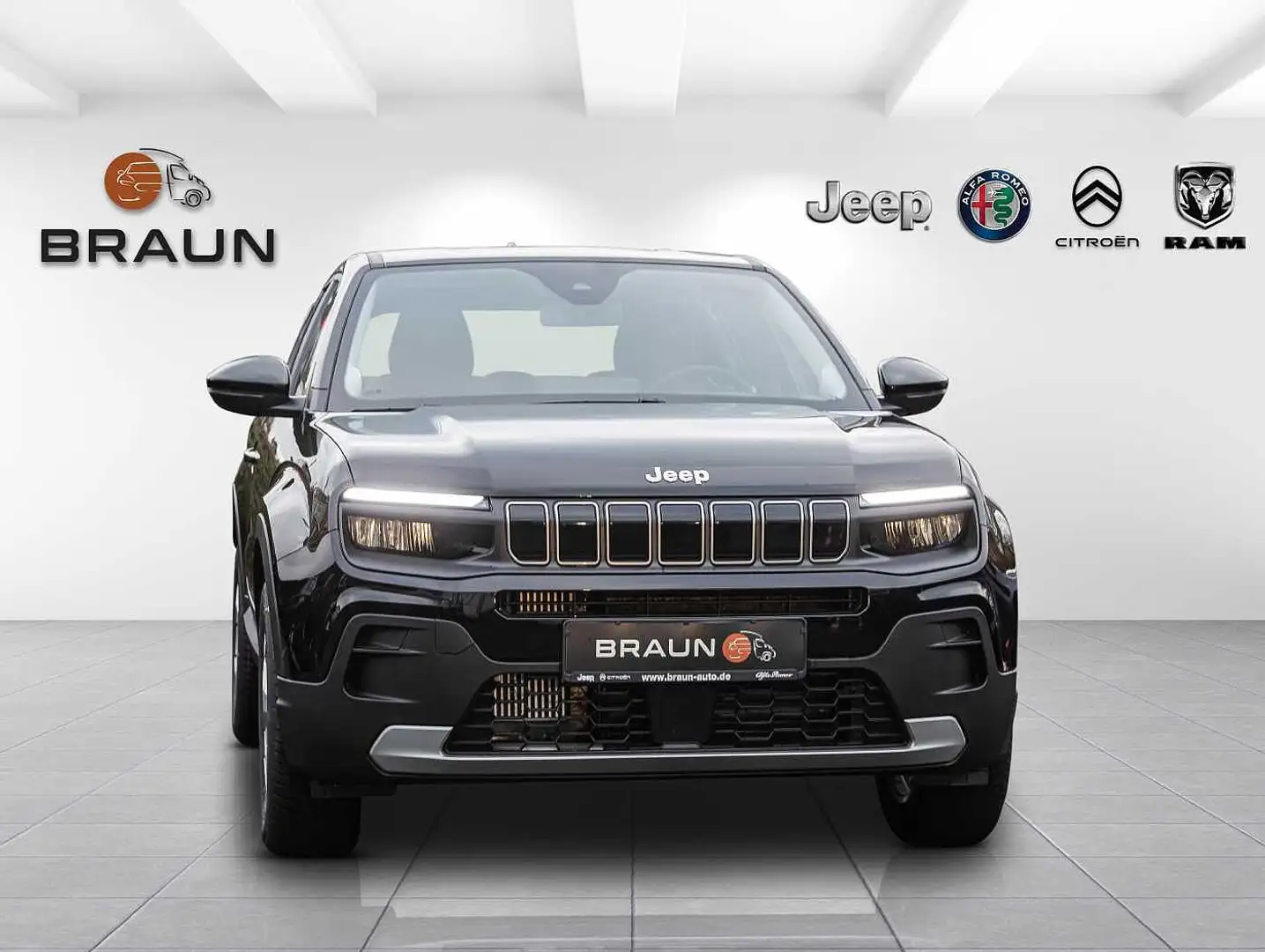 Jeep Avenger 1.2 Altitude Winter Paket Zwart - 2