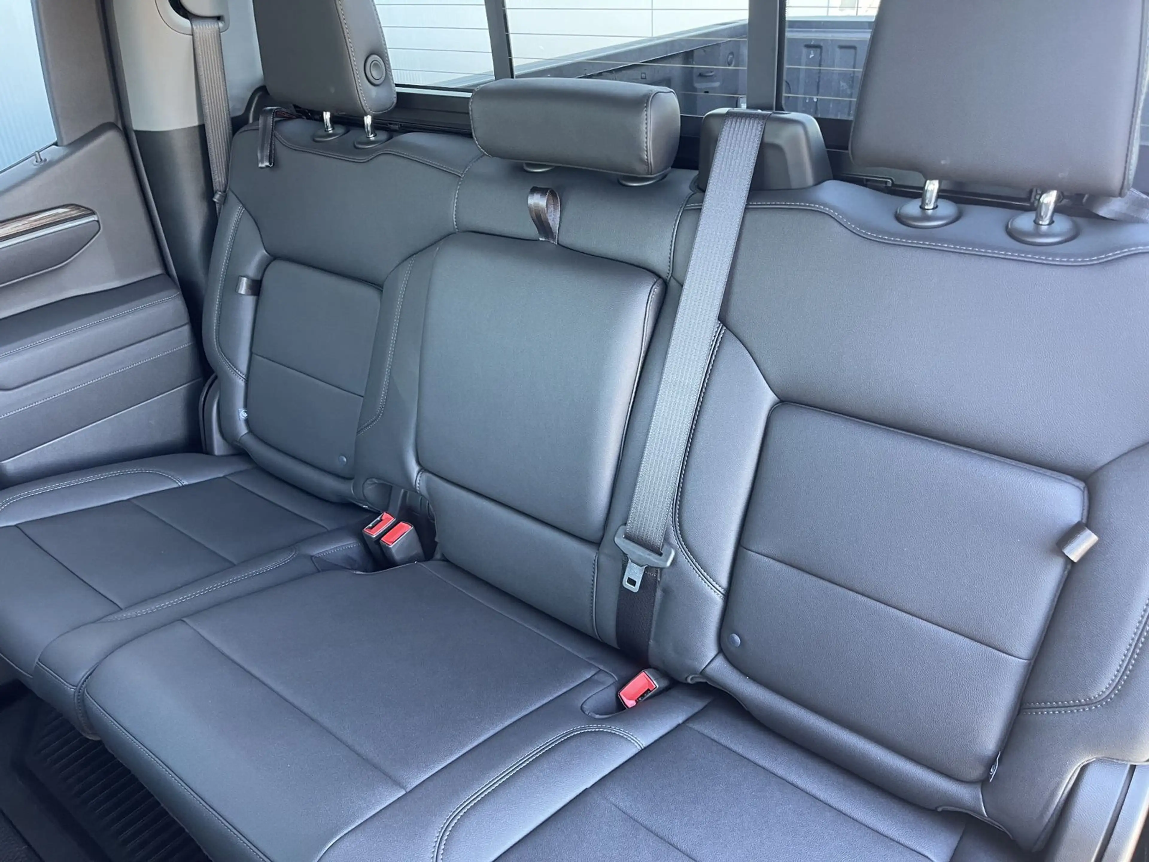 Chevrolet Silverado 1500 LT Trail Boss 6.2 V8 — photo 12